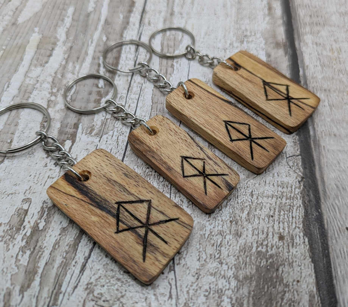 Spalted beech wood protection bind rune keyring.