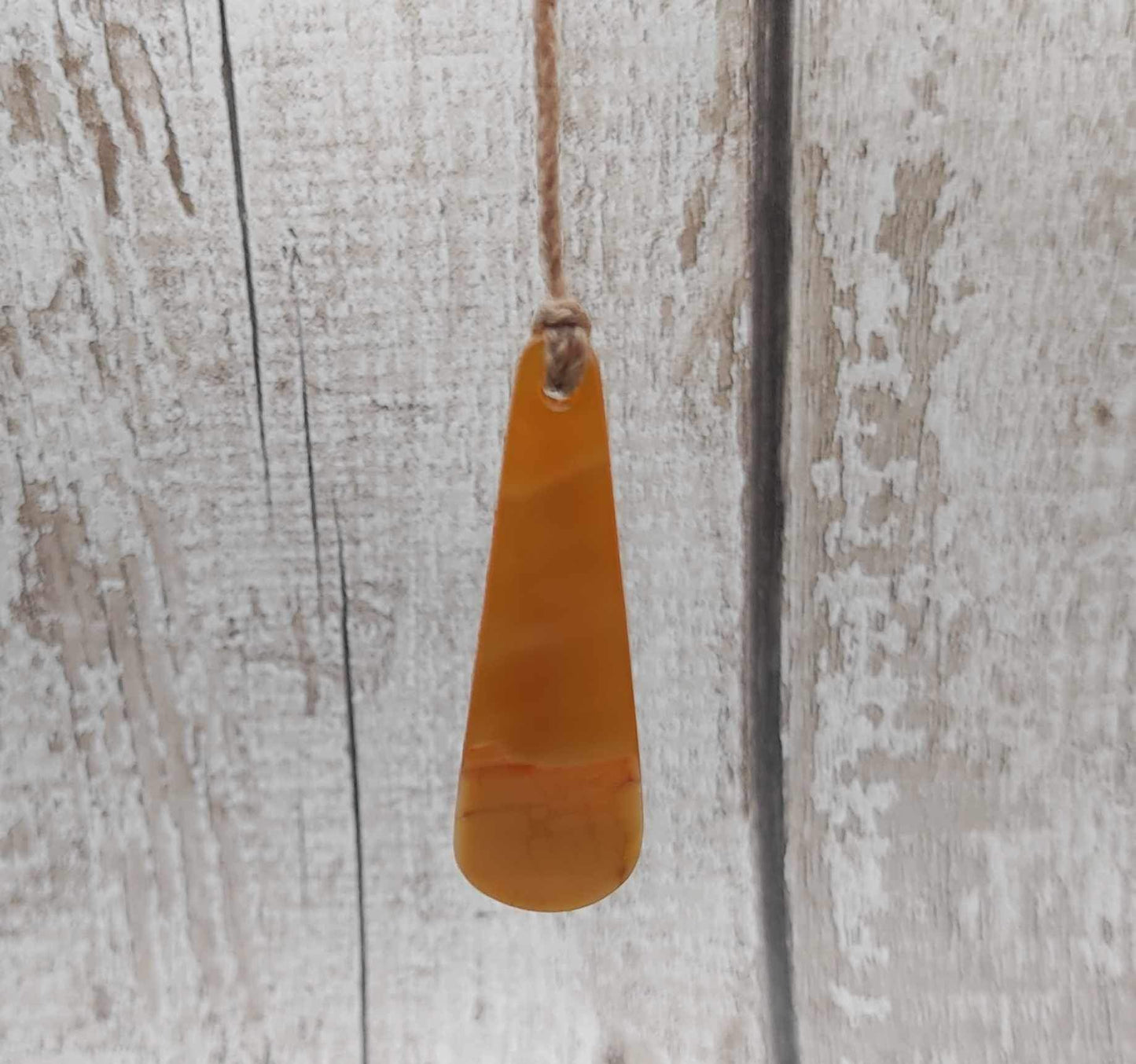 Mother of Pearl shell, roimata tear drop pendant.