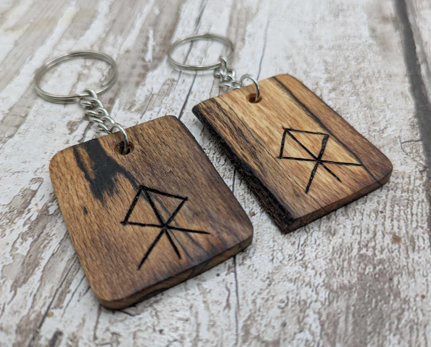 Spalted beech protection bind rune keyring