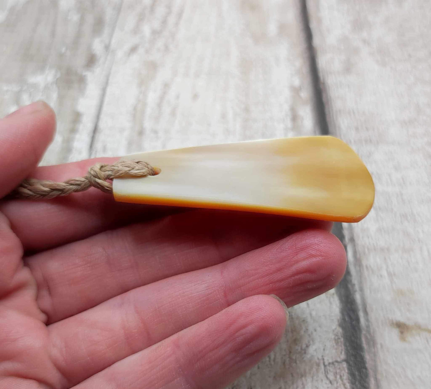 Mother of Pearl Toki styled shell pendant.
