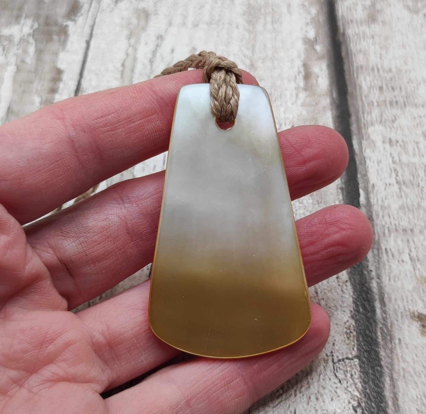 Mother of Pearl Toki styled shell pendant.