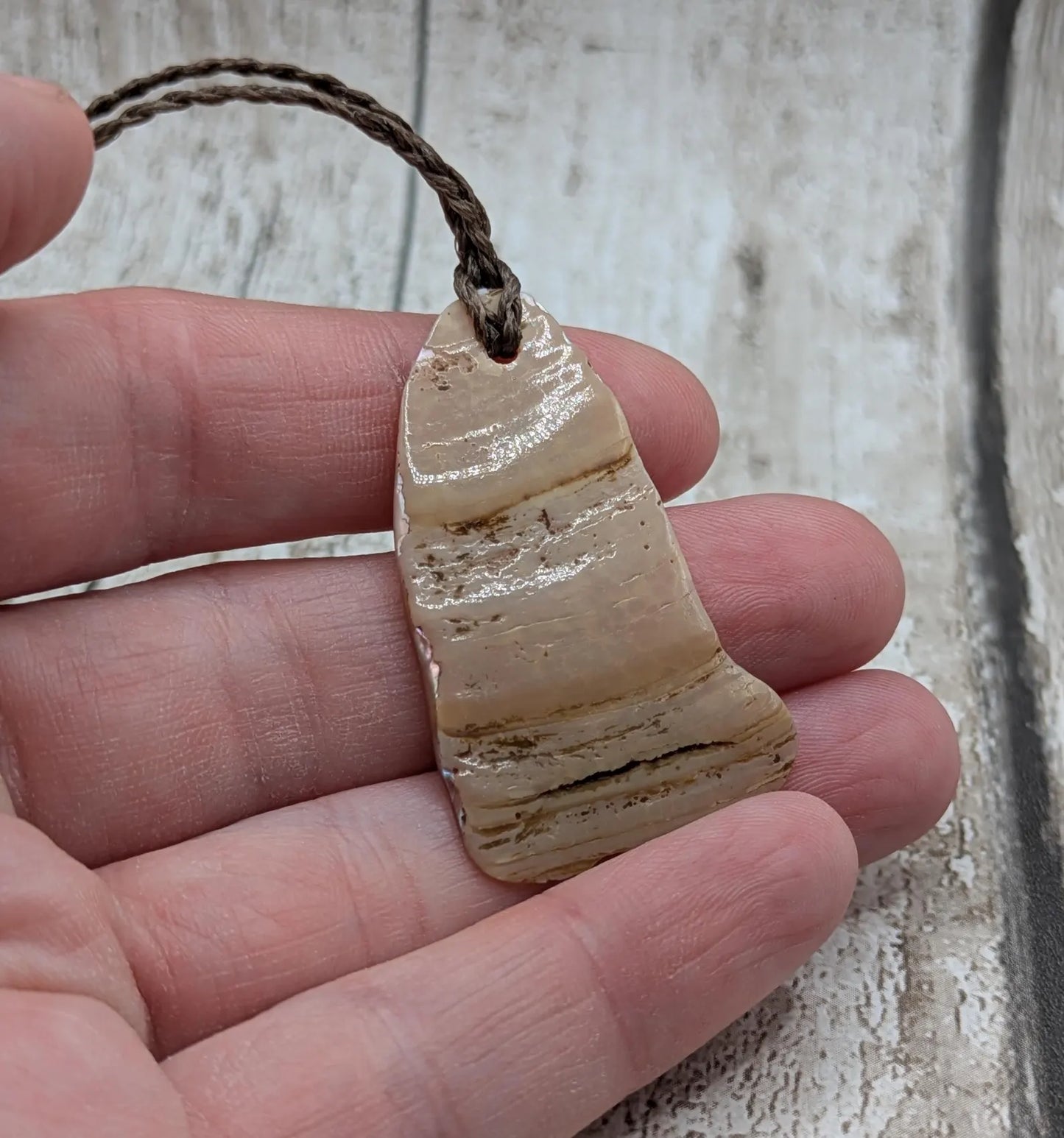 Large mid Iridescent NZ Freshwater Pink Mussel Shell Pendant – Natural Tumbled, Rainbow Shine, Hand-Polished Shell Jewellery