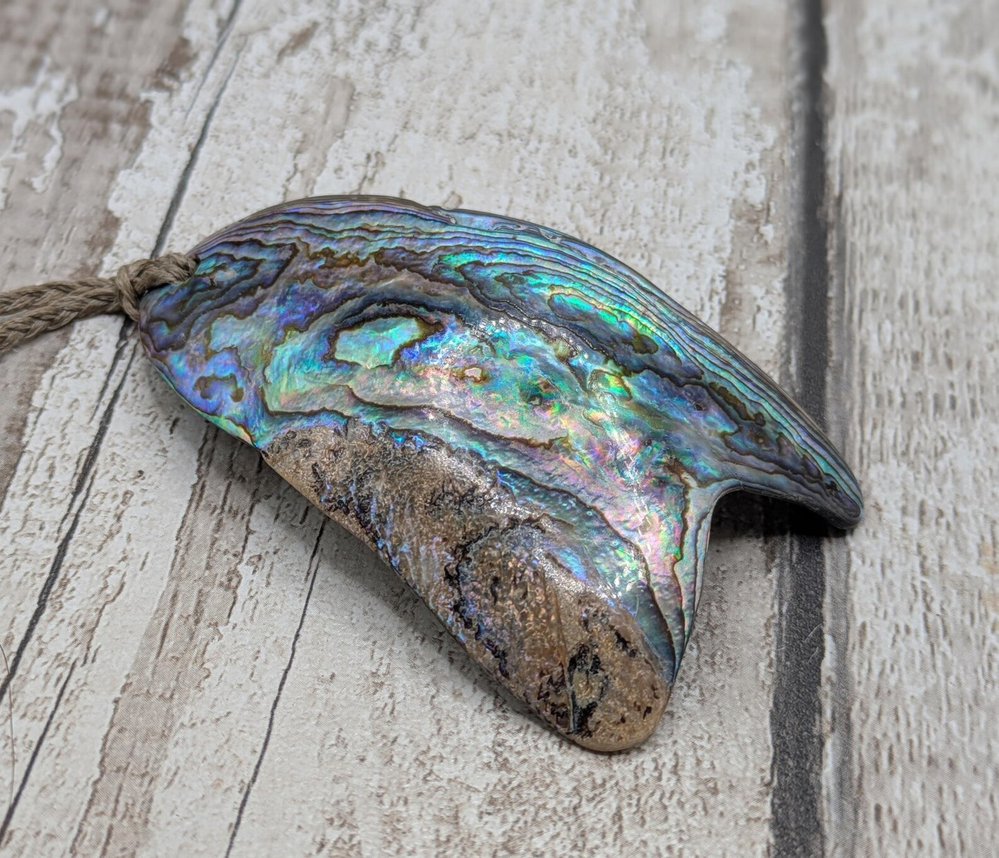 Large Freeform NZ Pāua Shell Pendant – Iridescent Abalone Statement Necklace, Natural statement Beach Jewellery.