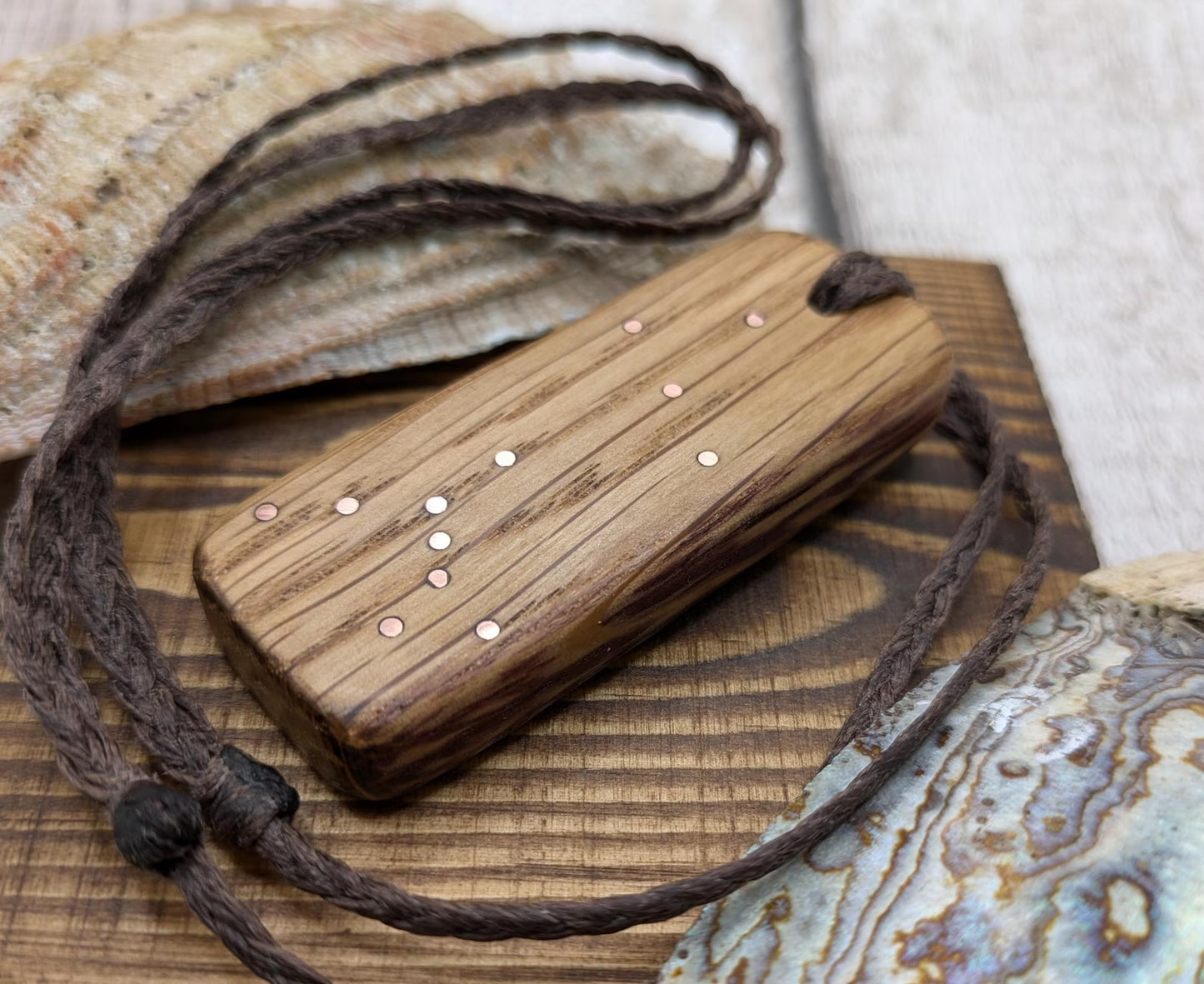 Whiskey barrel oak with Canis Major in Sirius start system pendant.