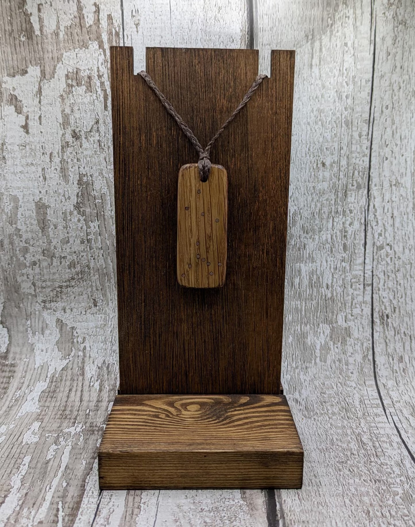 Whiskey barrel oak with Canis Major in Sirius start system pendant.