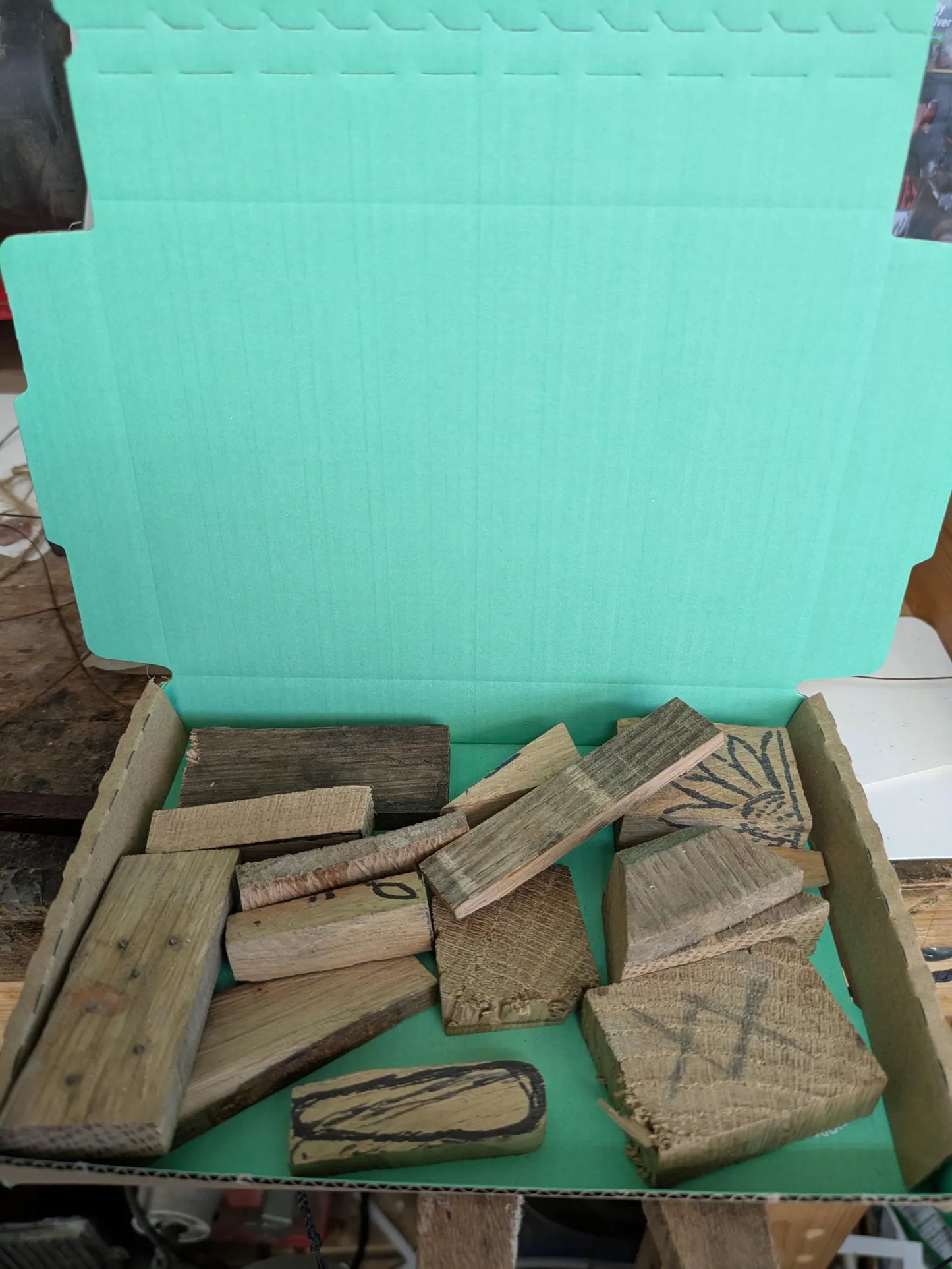 oak wood scrap offcuts for ritual wood or kindling.