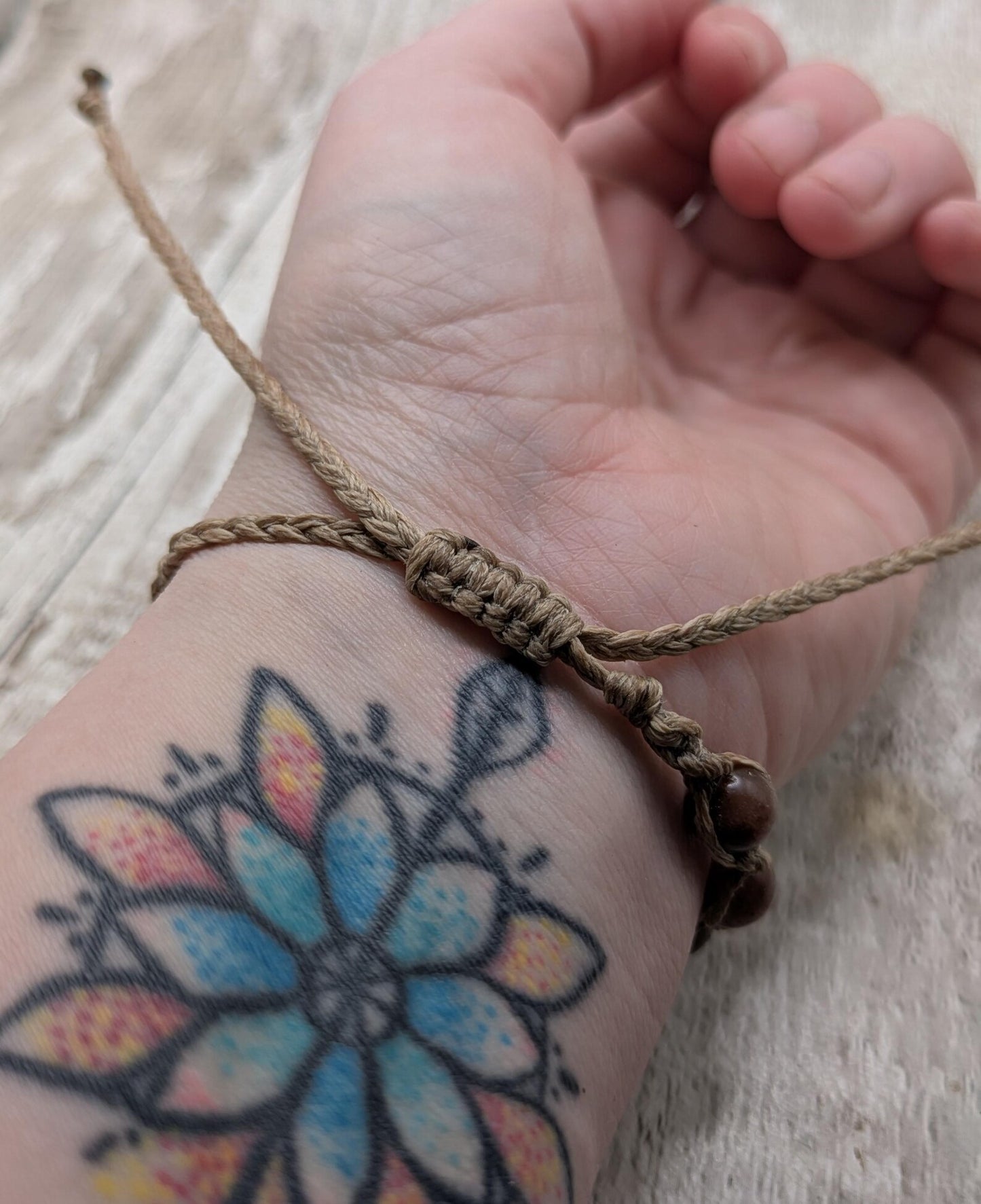 Red adventurine beaded macramé bracelet.