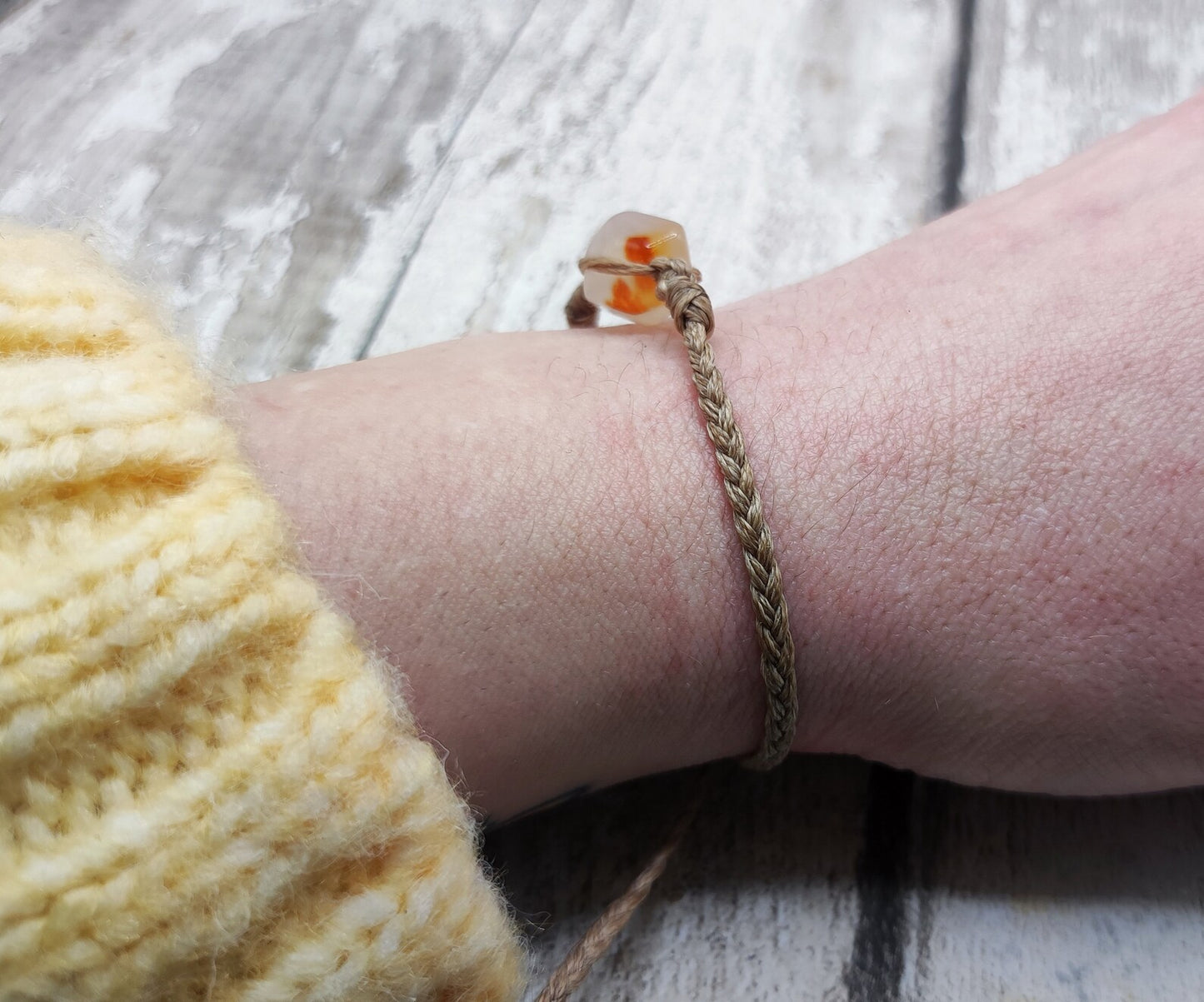 Light Faceted carnelian beaded bracelet.