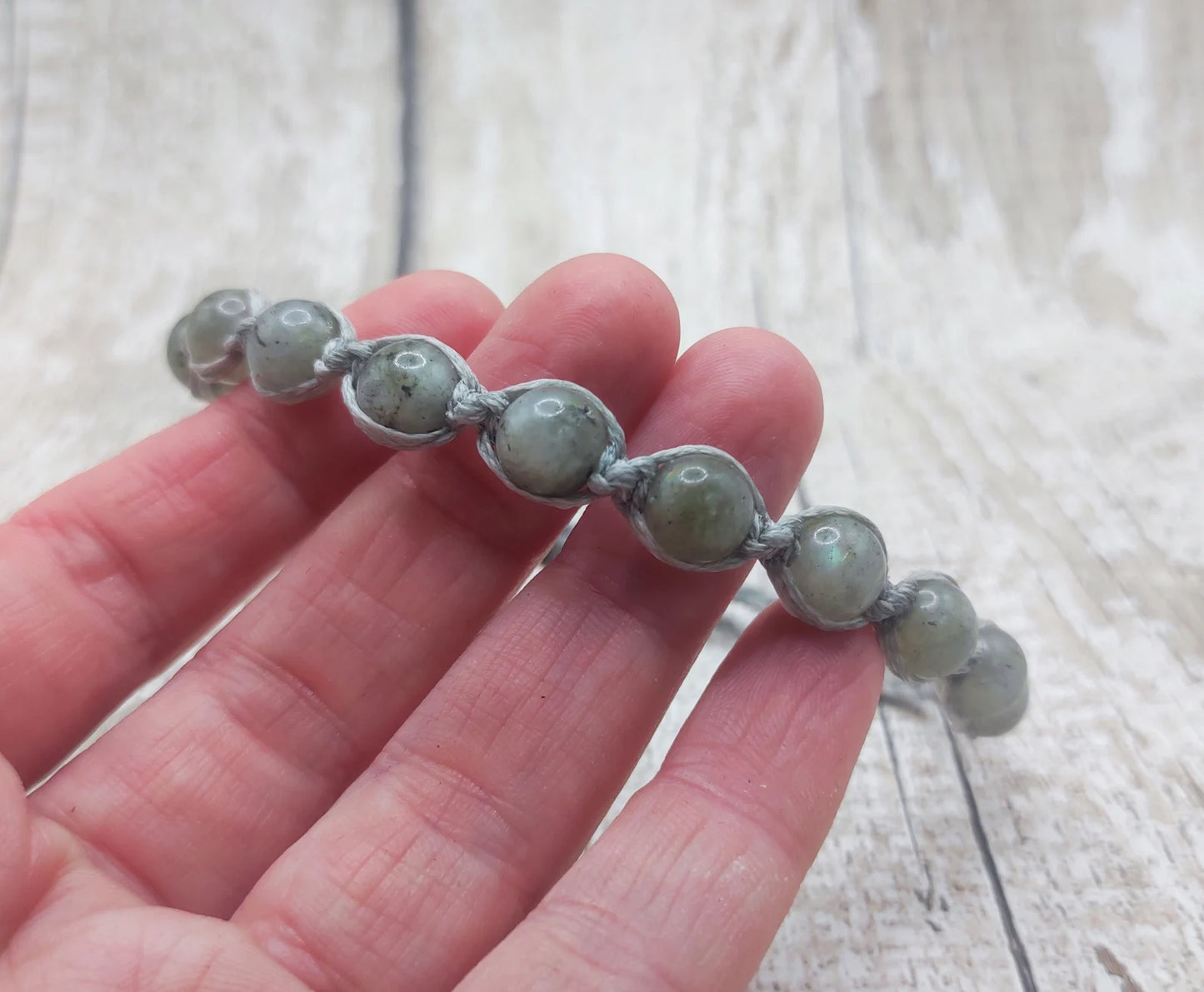 Labradorite 8mm beaded macramé bracelet.