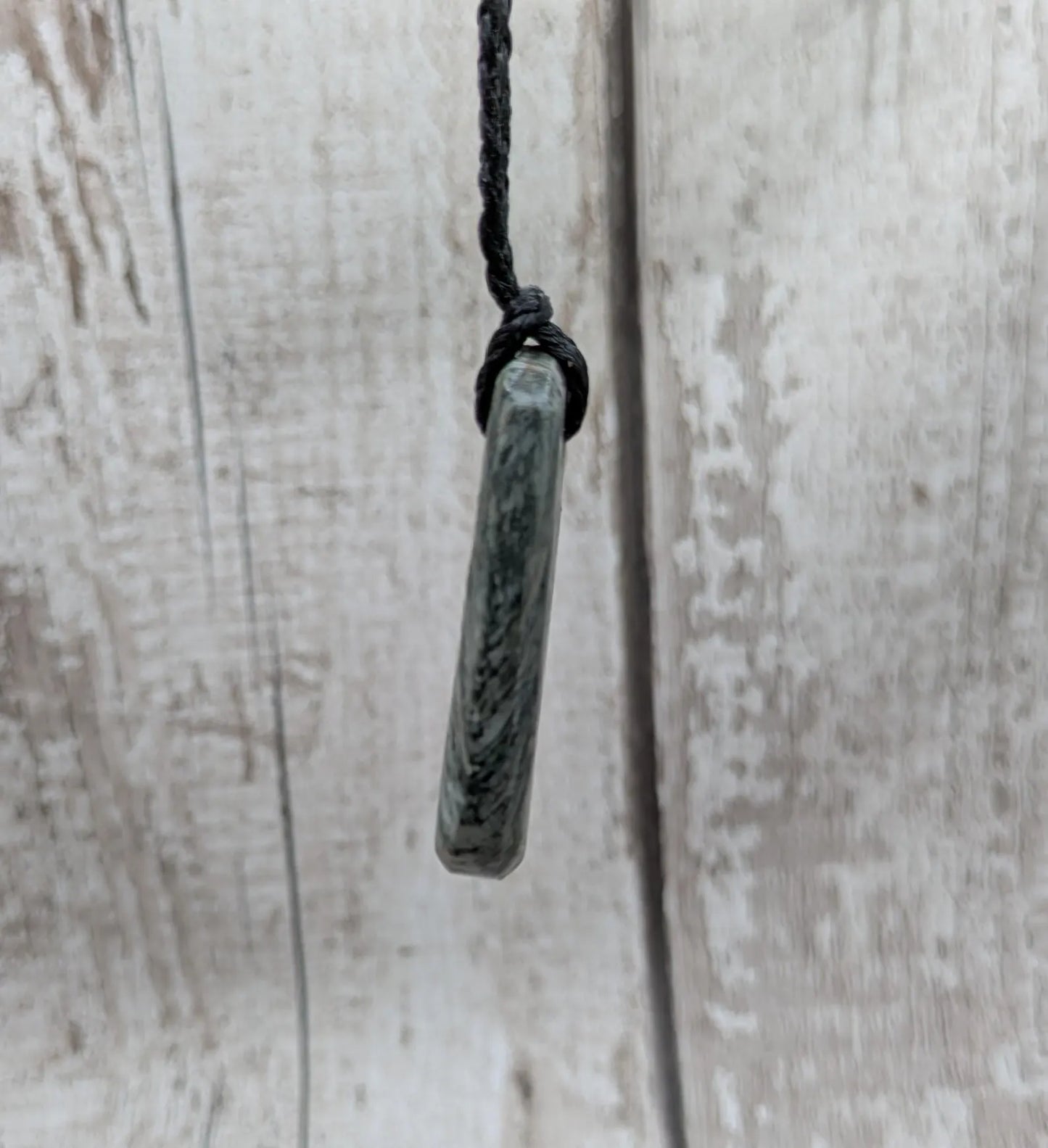 Aotea Stone Pendant – New Zealand Kyanite and Fuchsite Talisman, Sacred Green & Blue Crystal | Simple Handcrafted Necklace.