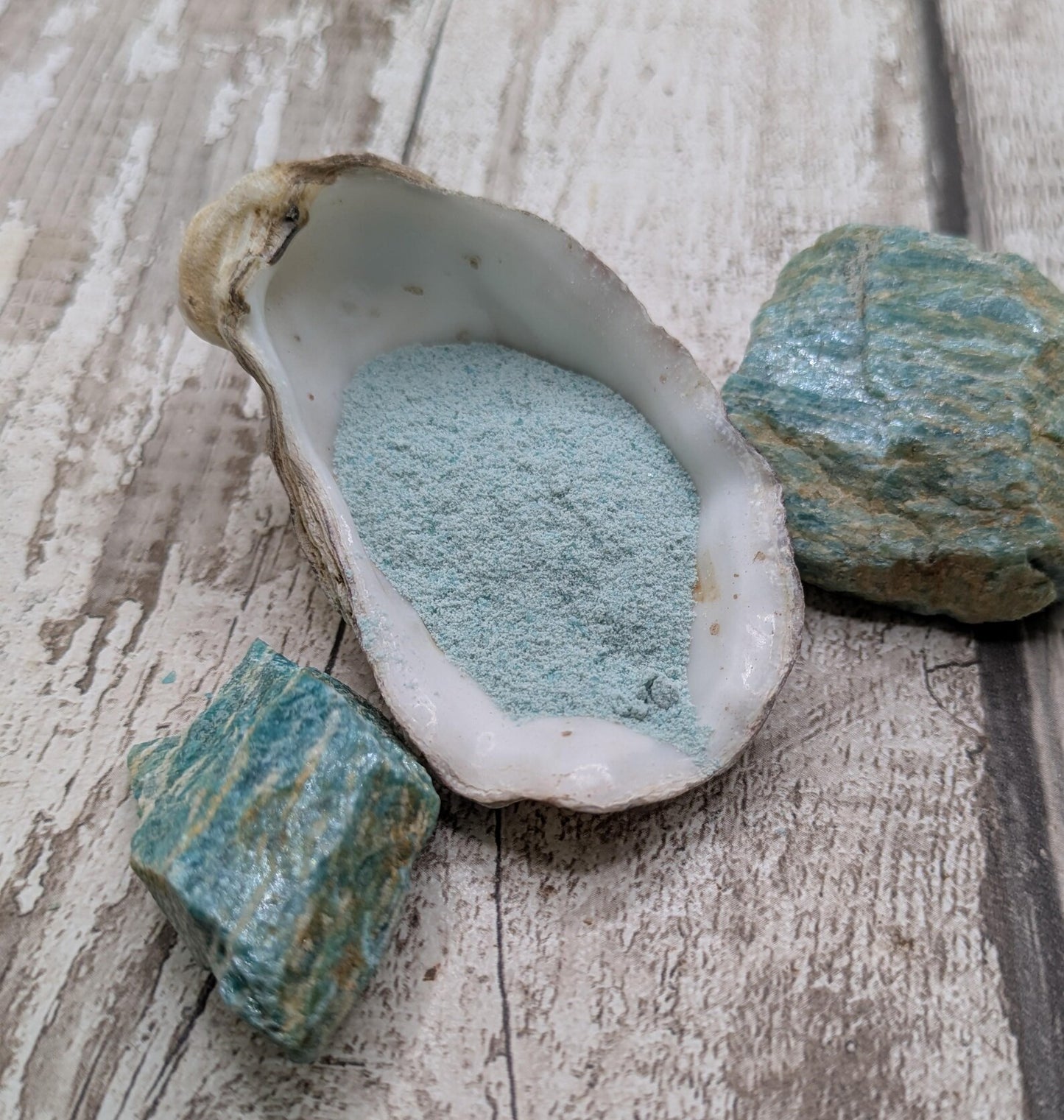 Unrefined powdered amazonite paint pigment.