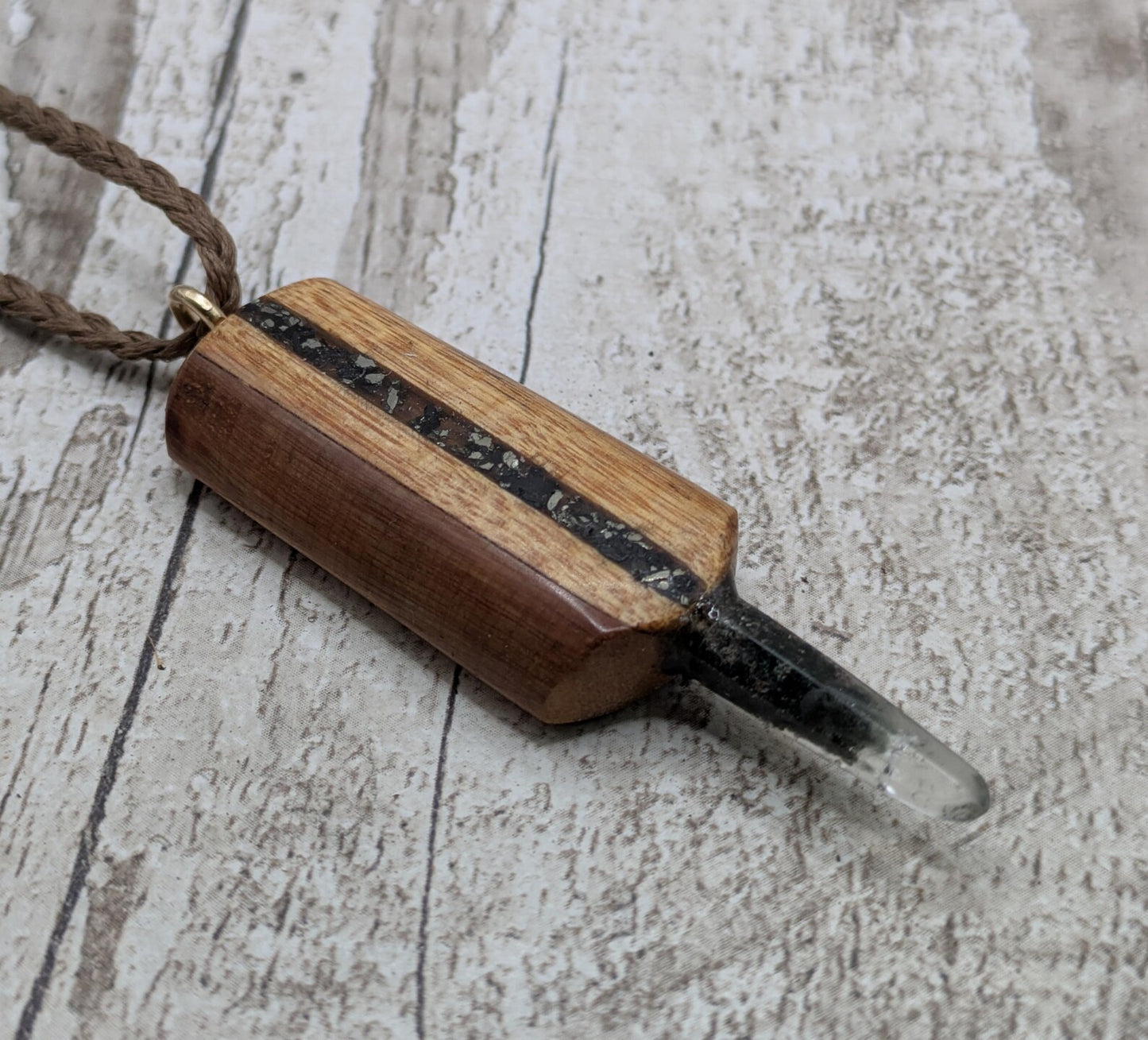 Swamp Kauri Ancestor Key Pendant – Dual Inlay Codex Wand with Black Tourmaline, Garnet, Fossil Specimen, Quartz Point, Ancestral Connection.