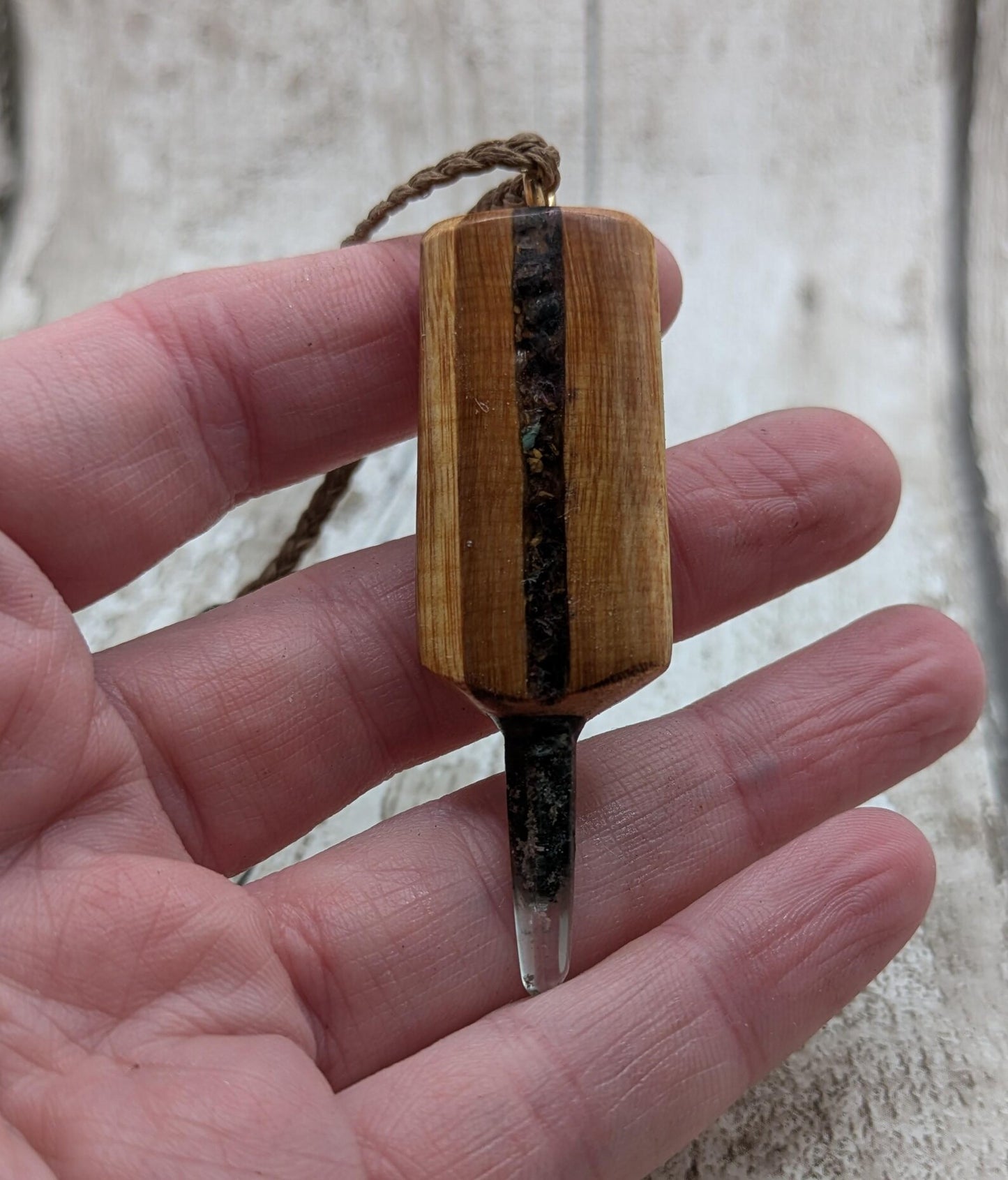 Swamp Kauri Ancestor Key Pendant – Dual Inlay Codex Wand with Black Tourmaline, Garnet, Fossil Specimen, Quartz Point, Ancestral Connection.