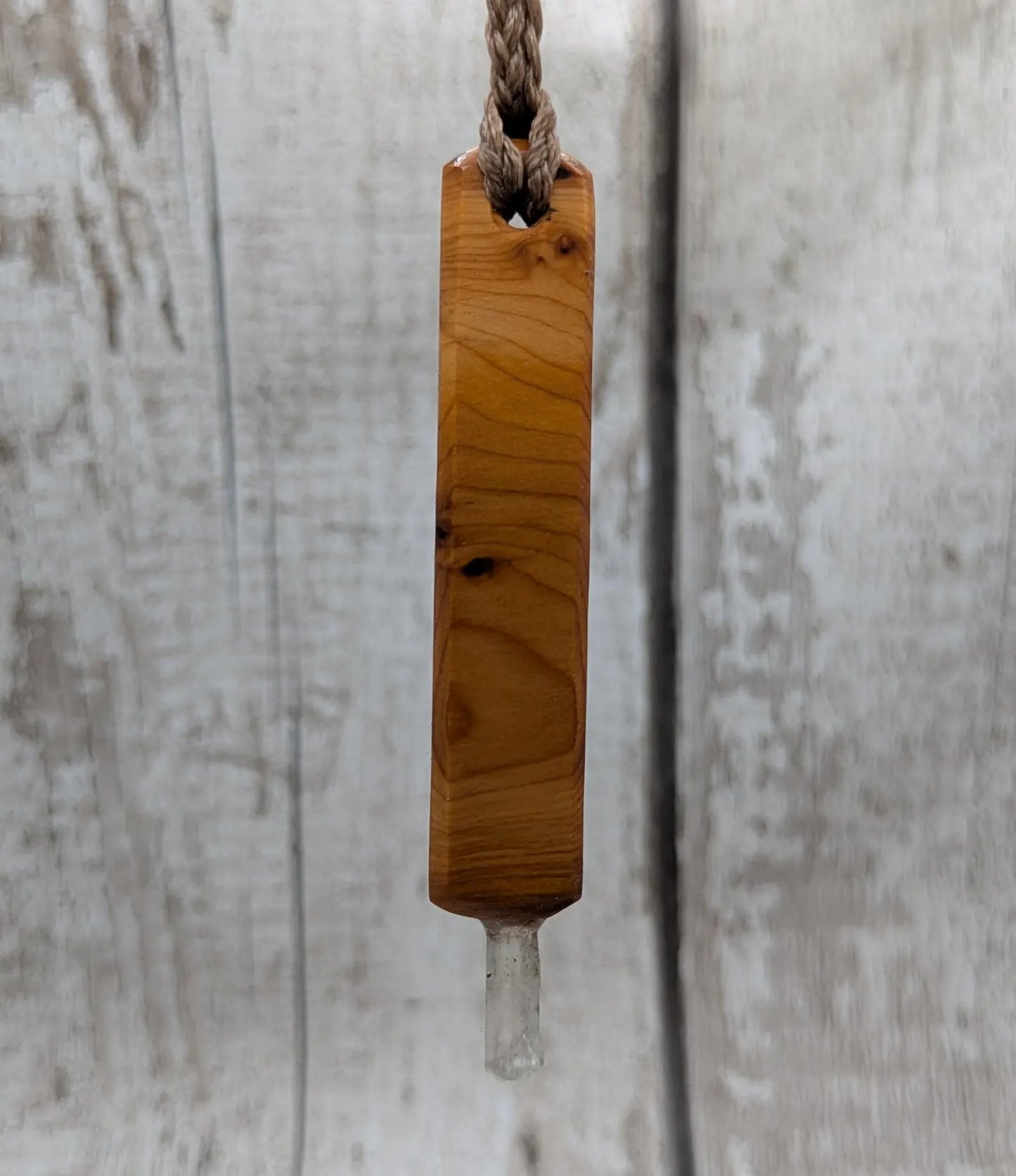 Yew Wood Pendant Wand – Blue Kyanite, Hiddenite & Quartz Point Inlay, High Vibrational Energy Tool, Synergy Blend for Higher Consciousness.