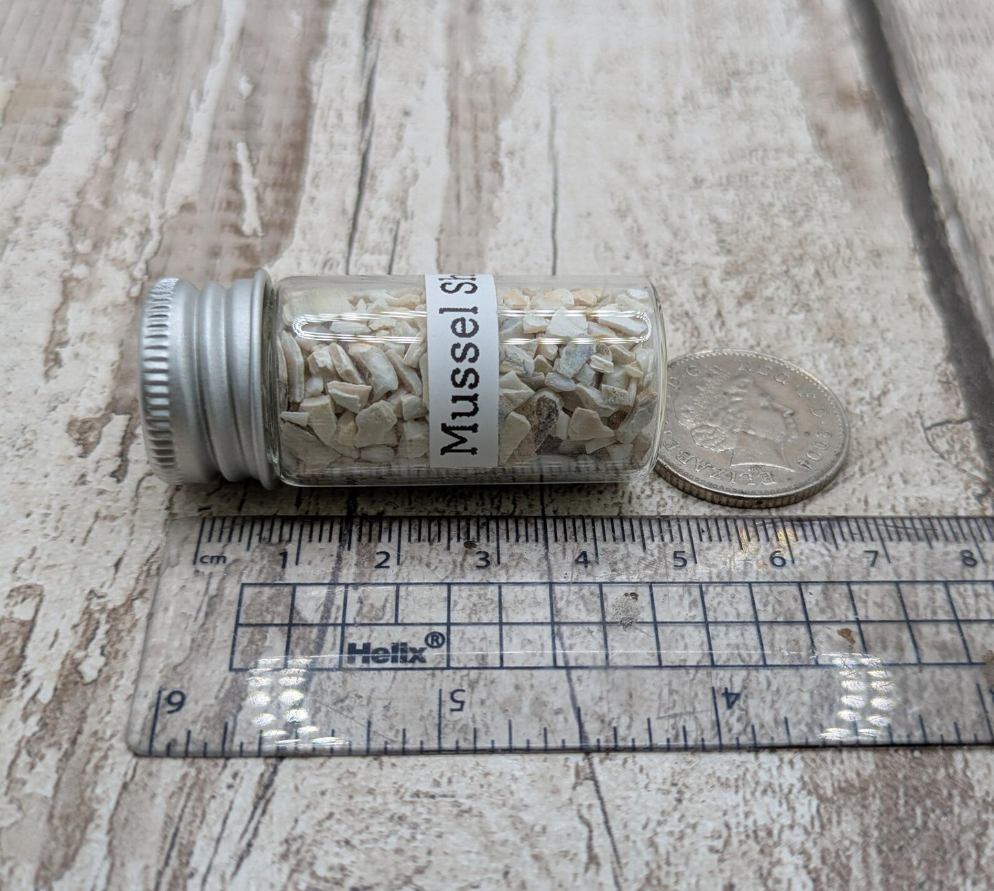 Coarse Ground White Mussel Shell Powder – Natural Pearlescent Pigment for Art, Resin & Inlay.