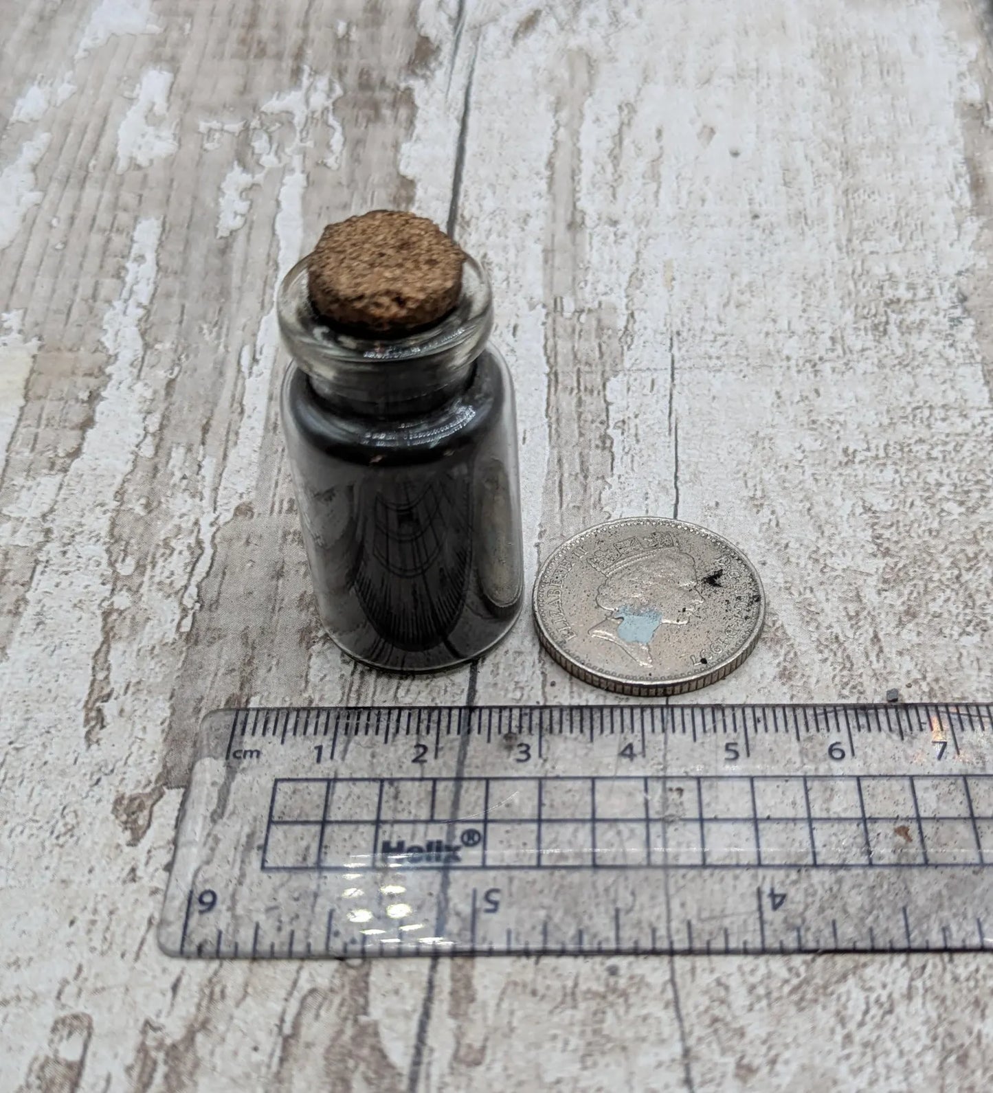 10ml sea coal paint pigment.