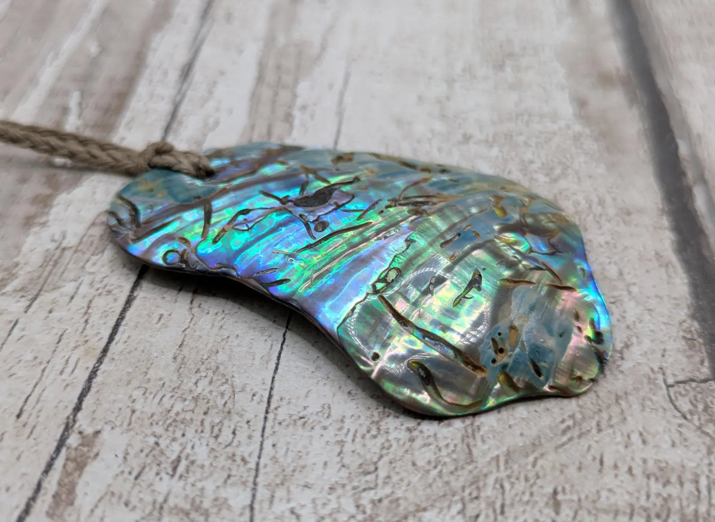 Large Freeform NZ Pāua Shell Pendant – Iridescent Abalone Statement Necklace, Natural statement Beach Jewellery.