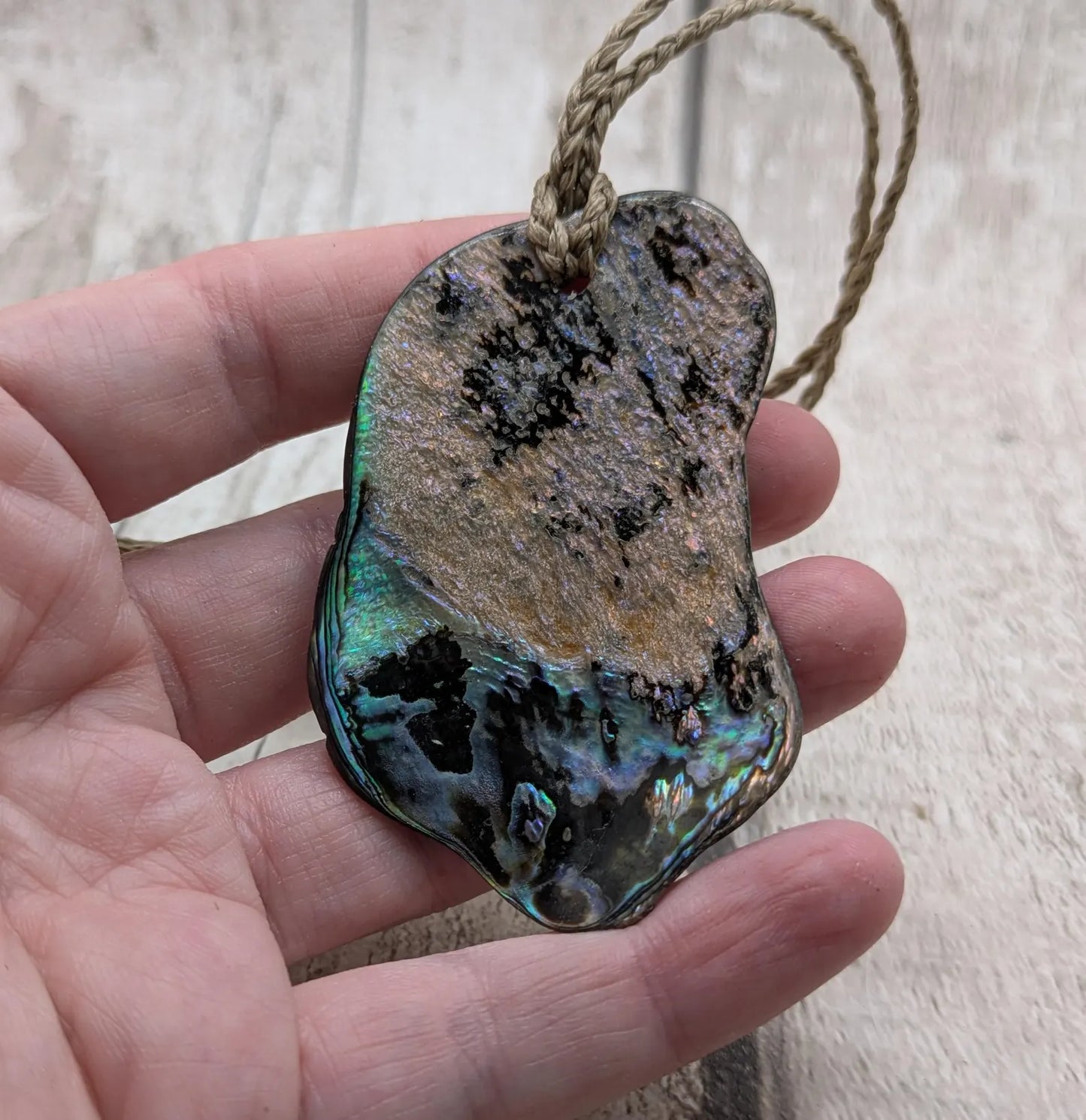 Large Freeform NZ Pāua Shell Pendant – Iridescent Abalone Statement Necklace, Natural statement Beach Jewellery.
