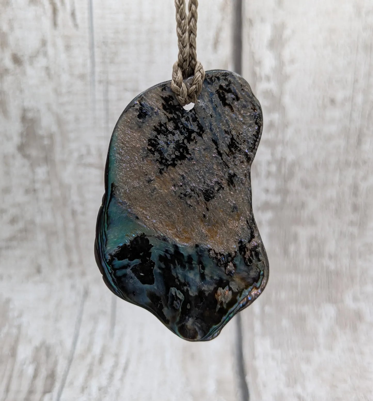 Large Freeform NZ Pāua Shell Pendant – Iridescent Abalone Statement Necklace, Natural statement Beach Jewellery.