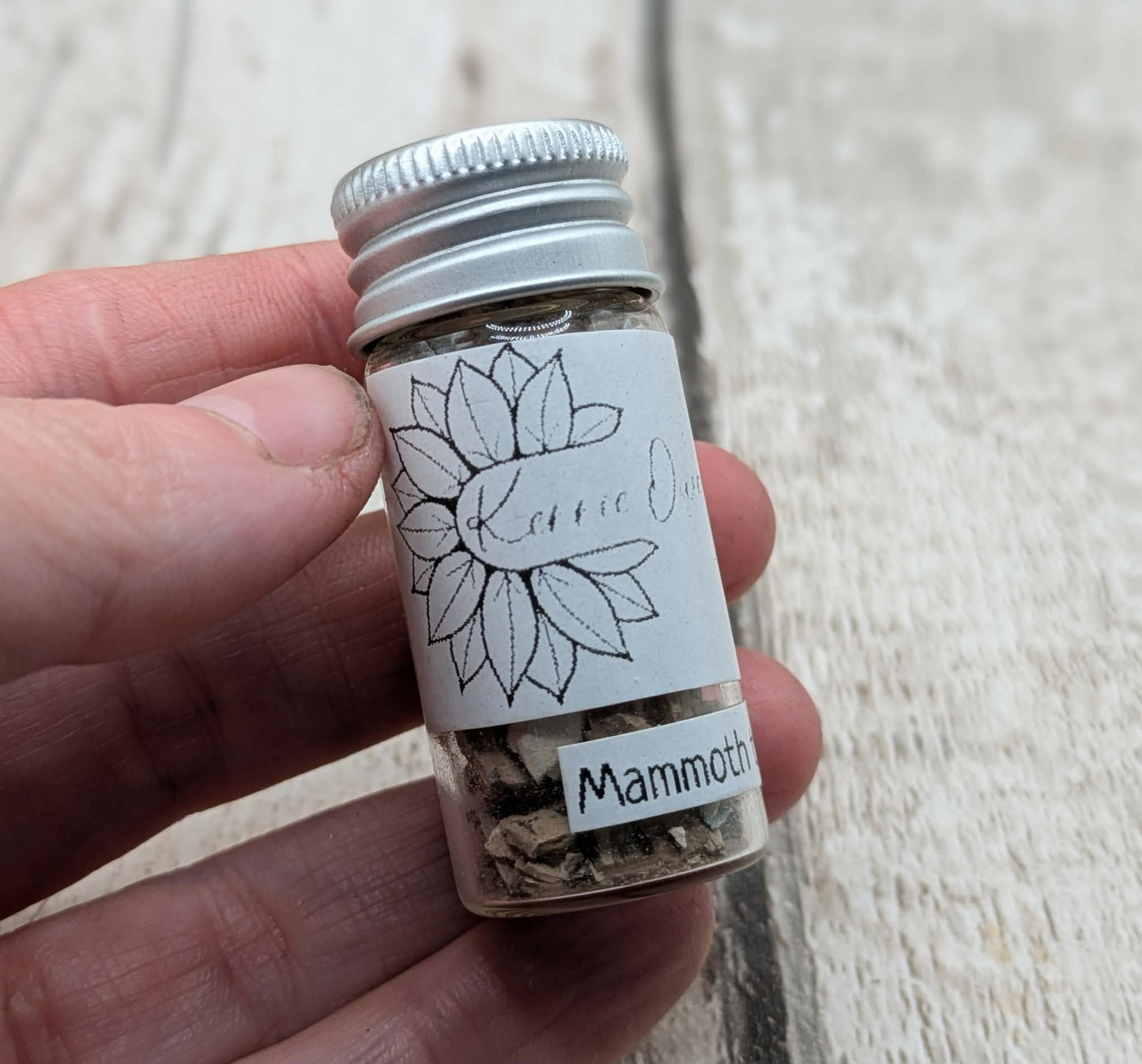 Mammoth ivory vial for jewellery inlay or spell ingredients.