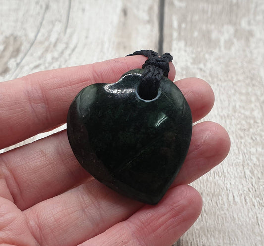 Pakistan nephrite jade pre made heart pendant.