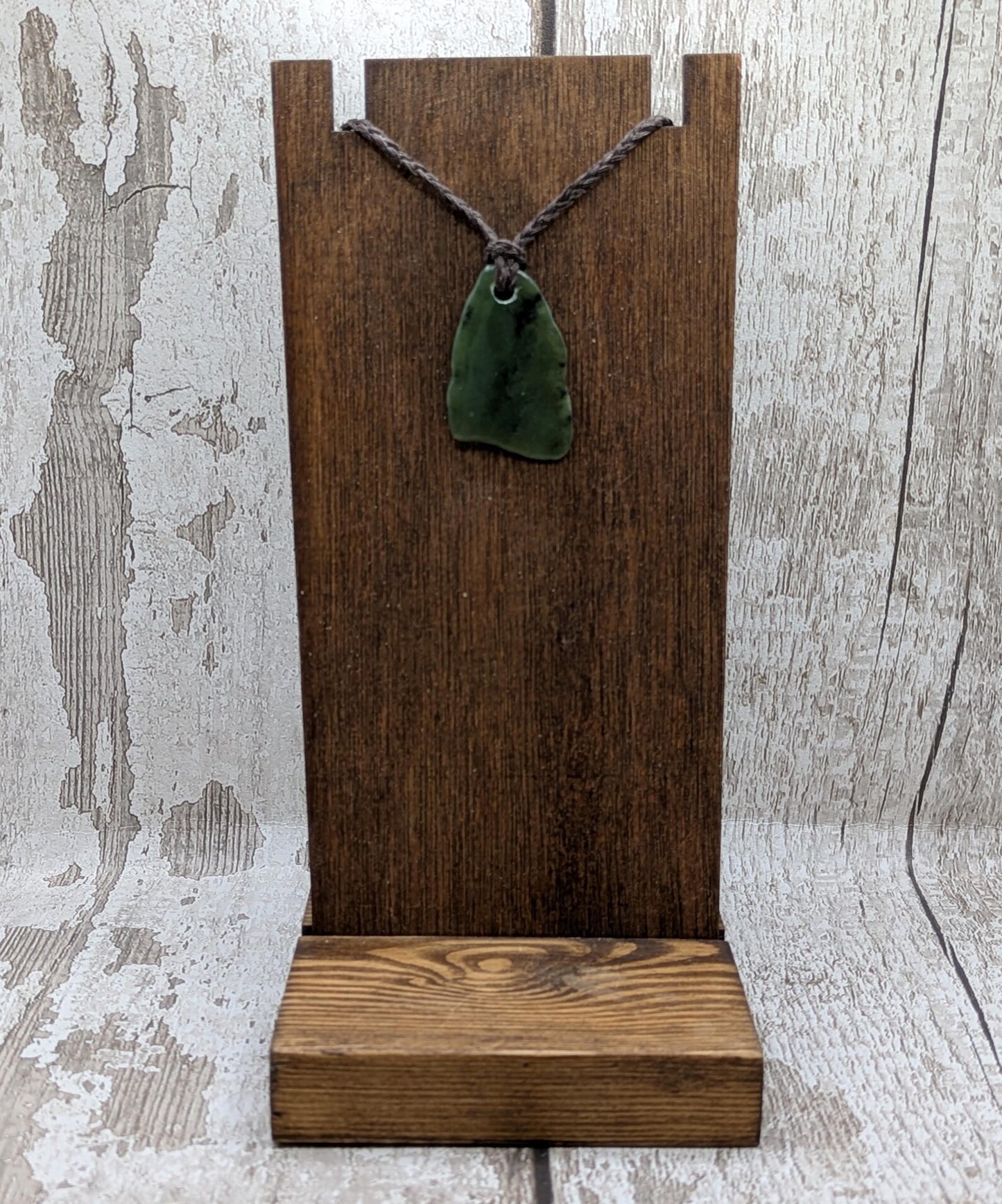 Tumbled Pounamu nephrite jade stone pendant