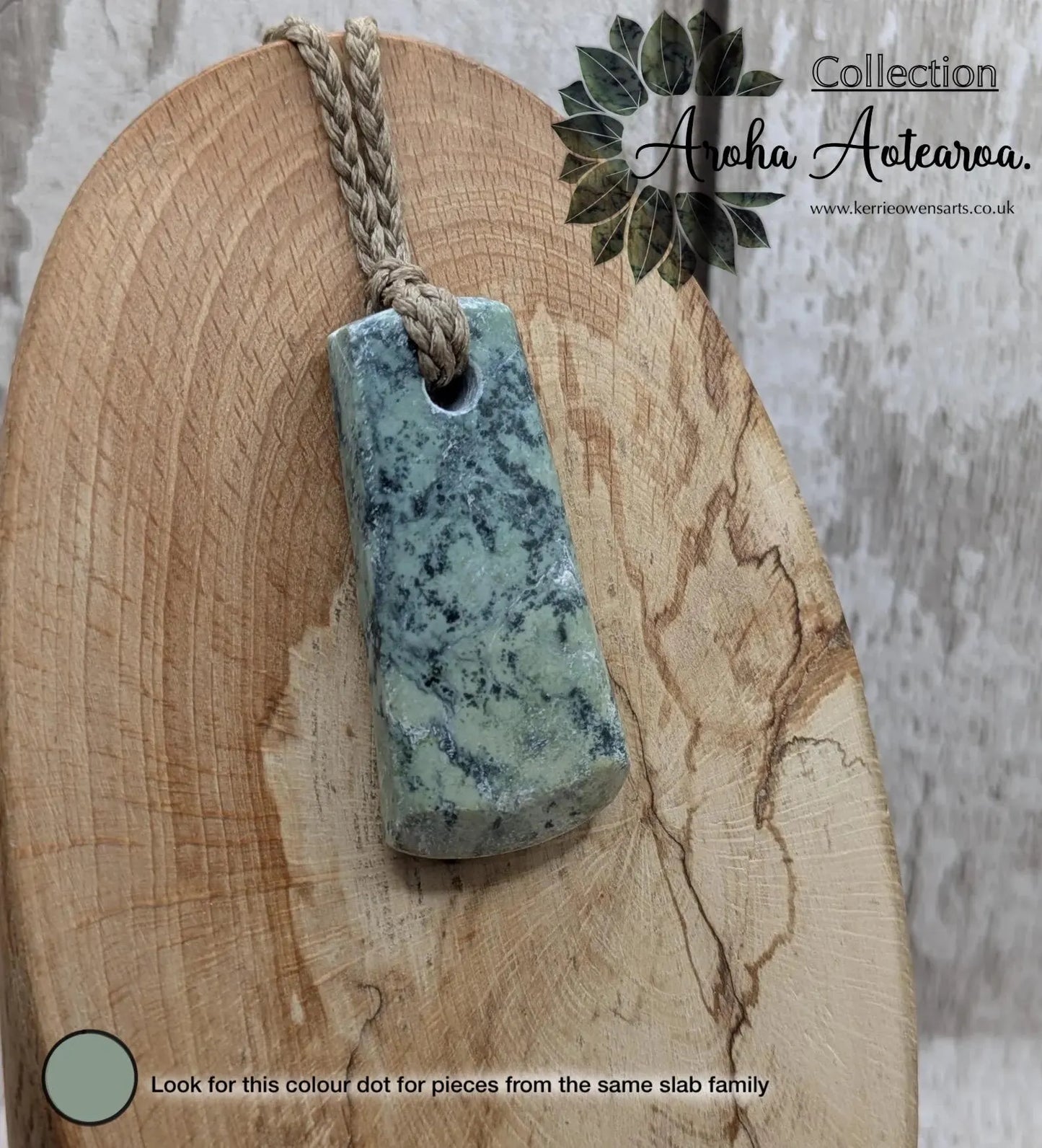 New Zealand pounamu greenstone jade hei toki adze pendant.