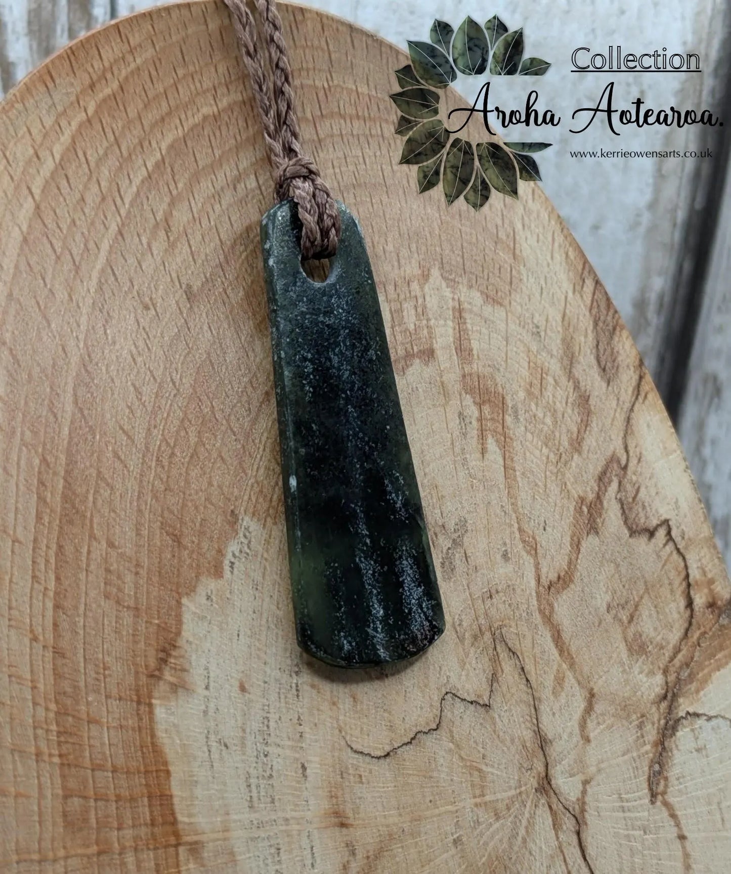 New Zealand Pounamu greenstone roimata drop pendant.
