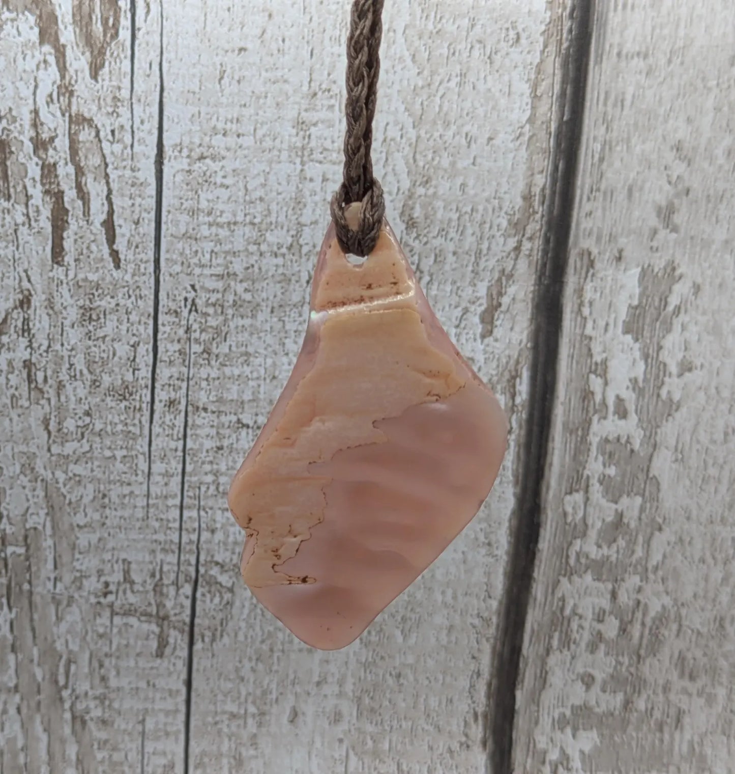 Large mid Iridescent NZ Freshwater Pink Mussel Shell Pendant – Natural Tumbled, Rainbow Shine, Hand-Polished Shell Jewellery