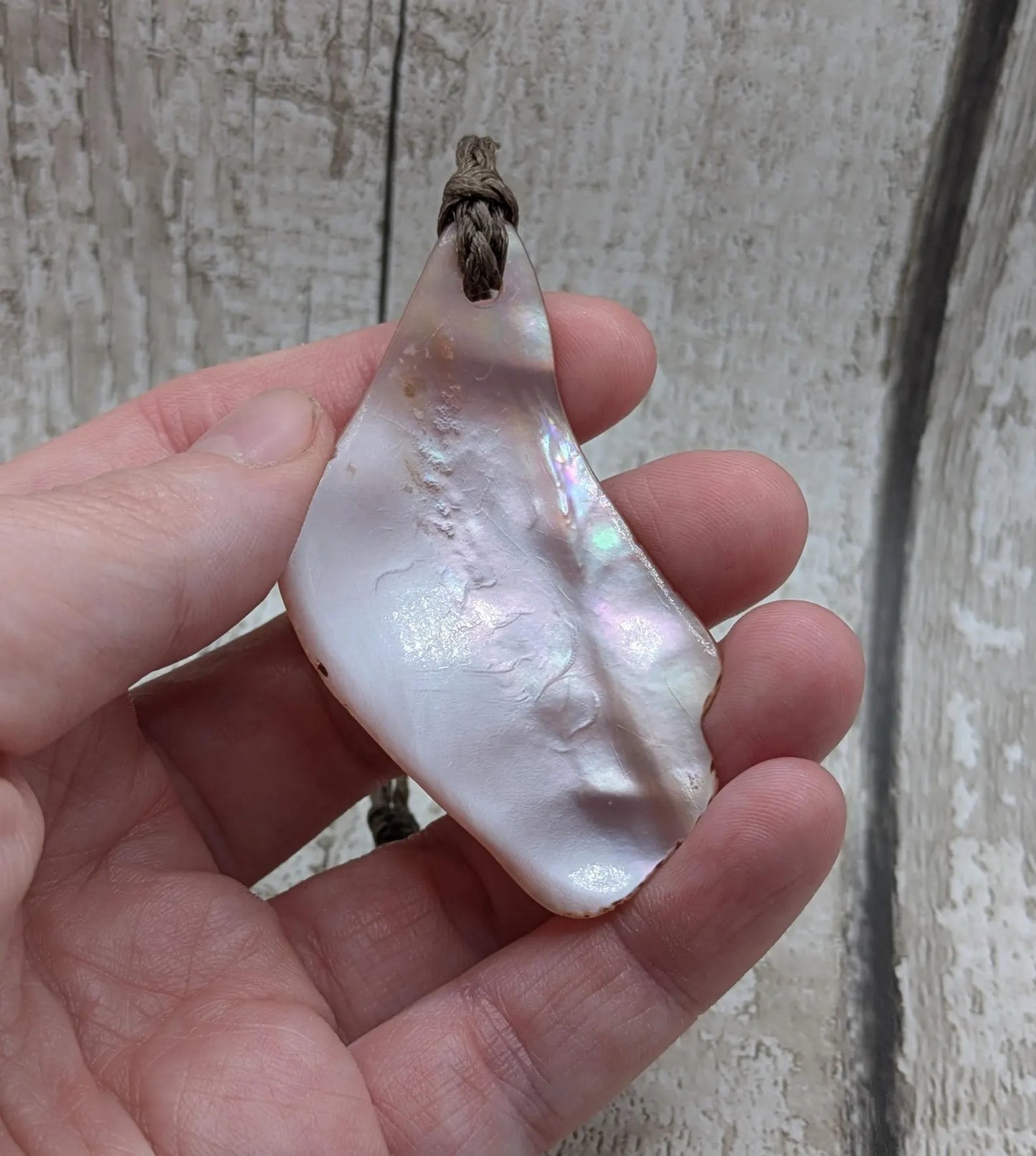 Large mid Iridescent NZ Freshwater Pink Mussel Shell Pendant – Natural Tumbled, Rainbow Shine, Hand-Polished Shell Jewellery