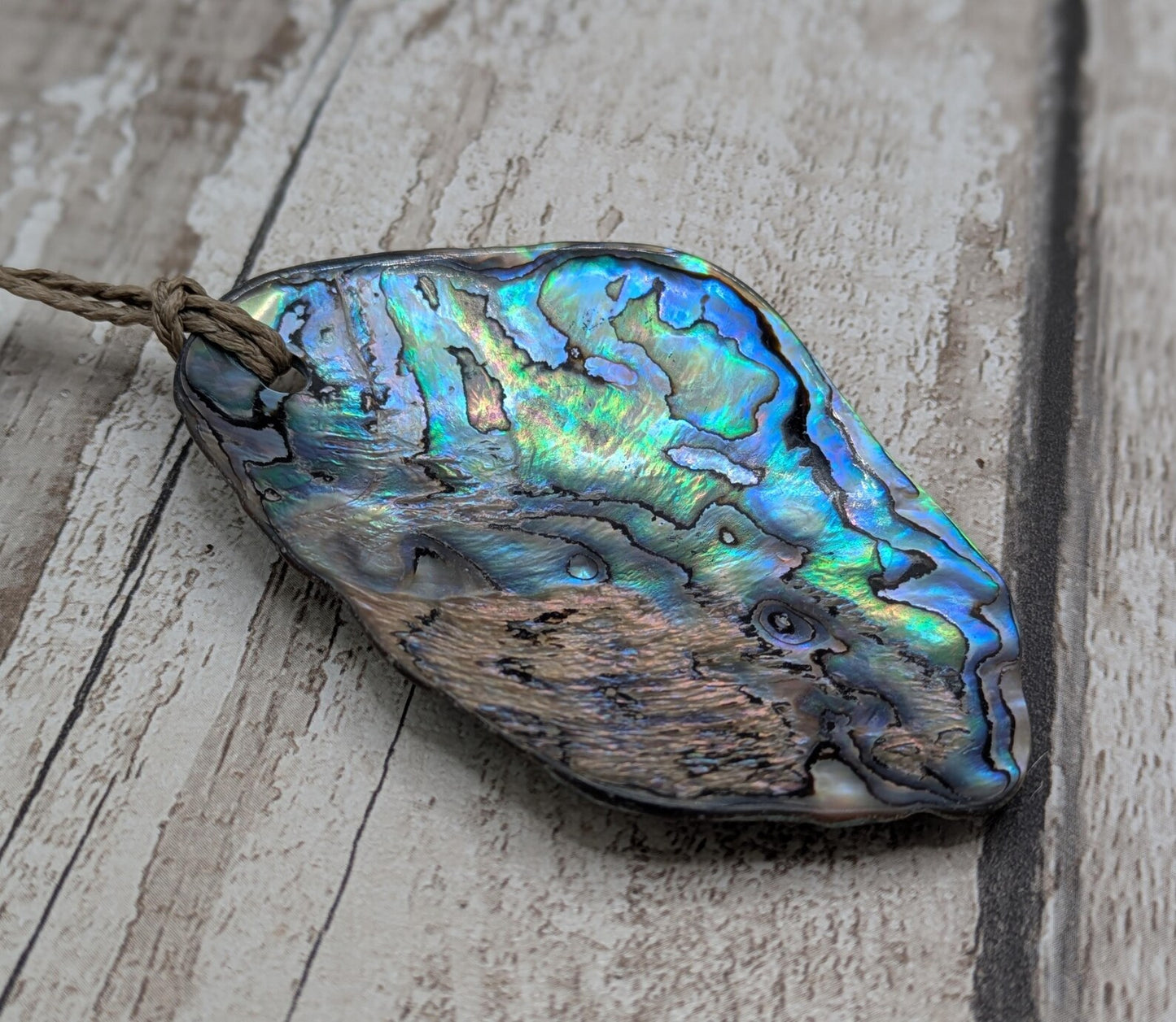 Large Freeform NZ Pāua Shell Pendant – Iridescent Abalone Statement Necklace, Natural statement Beach Jewellery.