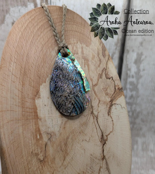 New Zealand Rainbow Pāua teardrop Pendant – colourful Iridescent Necklace, Māori Inspired Ocean Jewellery, Healing Shell Talisman.
