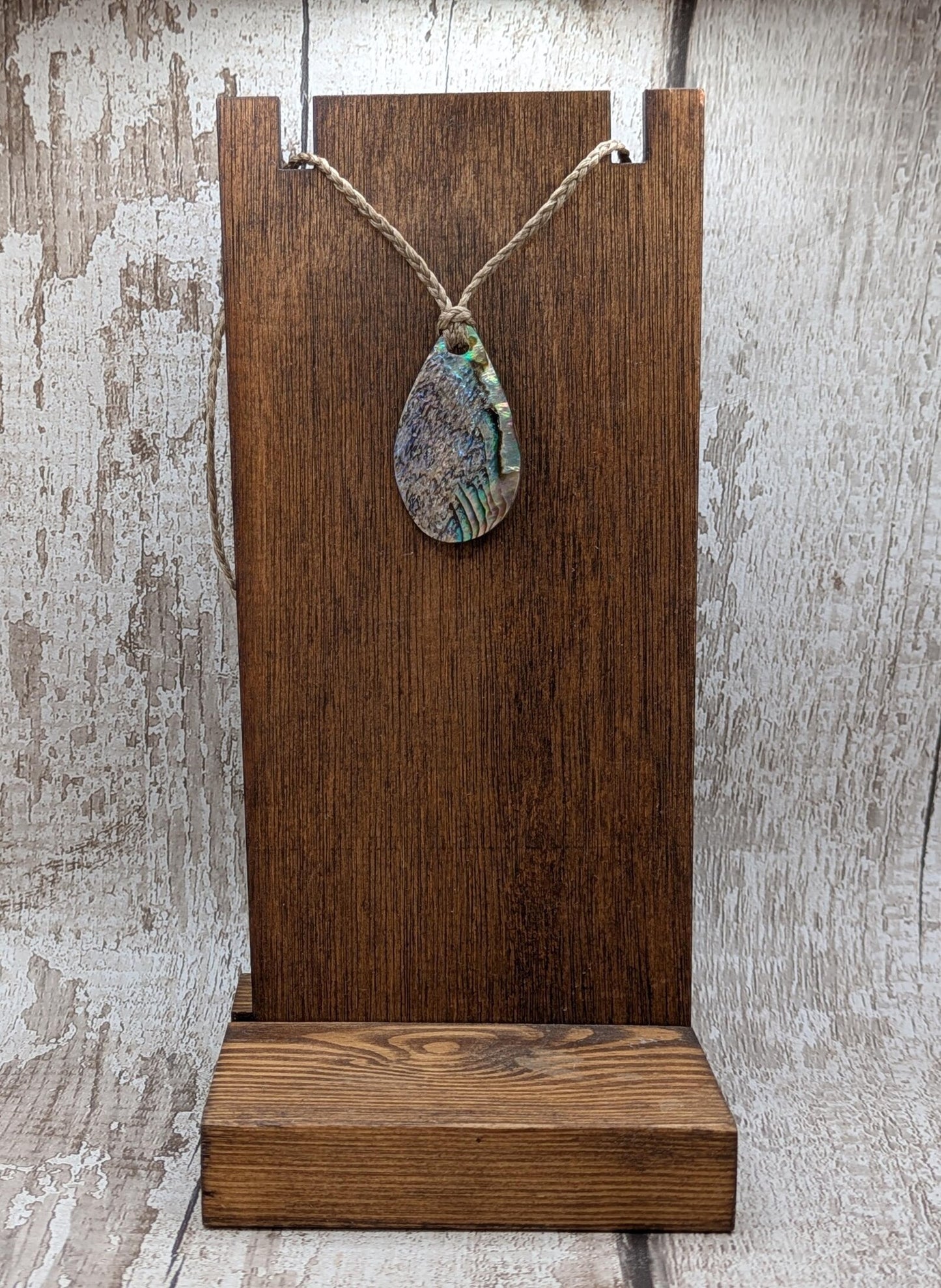 New Zealand Rainbow Pāua teardrop Pendant – colourful Iridescent Necklace, Māori Inspired Ocean Jewellery, Healing Shell Talisman.