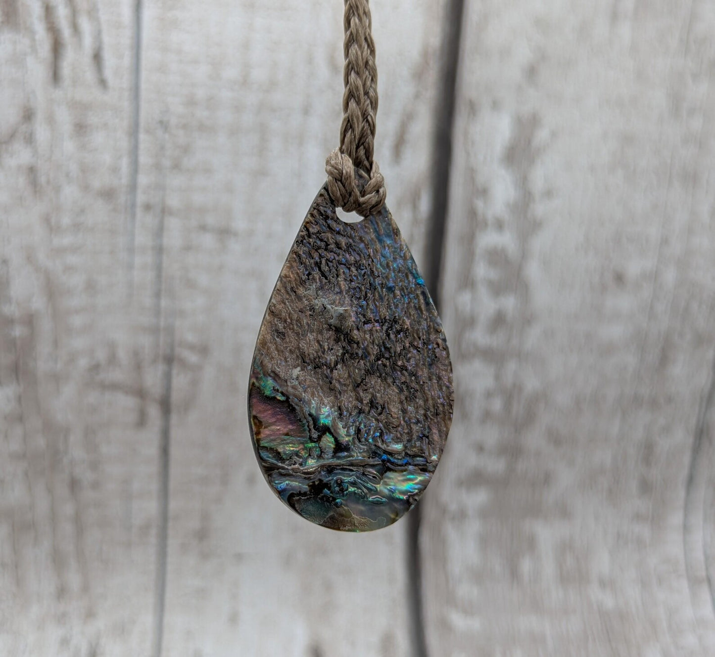 New Zealand Rainbow Pāua teardrop Pendant – colourful Iridescent Necklace, Māori Inspired Ocean Jewellery, Healing Shell Talisman.