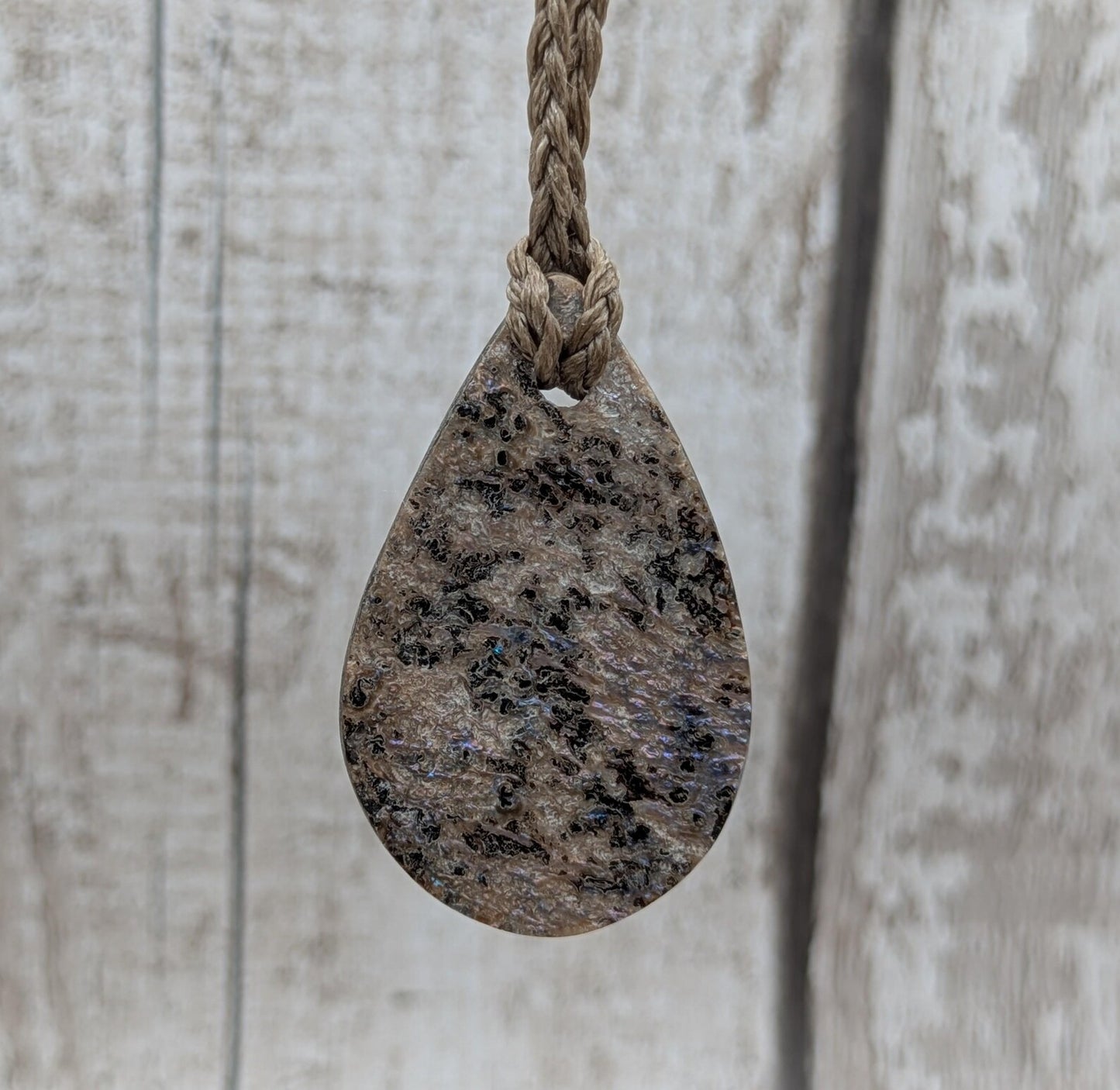 New Zealand Rainbow Pāua Shell teardrop Pendant – Iridescent ocean themed Necklace, Māori Inspired Jewellery, Healing Shell Talisman.