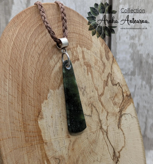 New Zealand nephrite jade Pounamu greenstone roimata drop pendant.