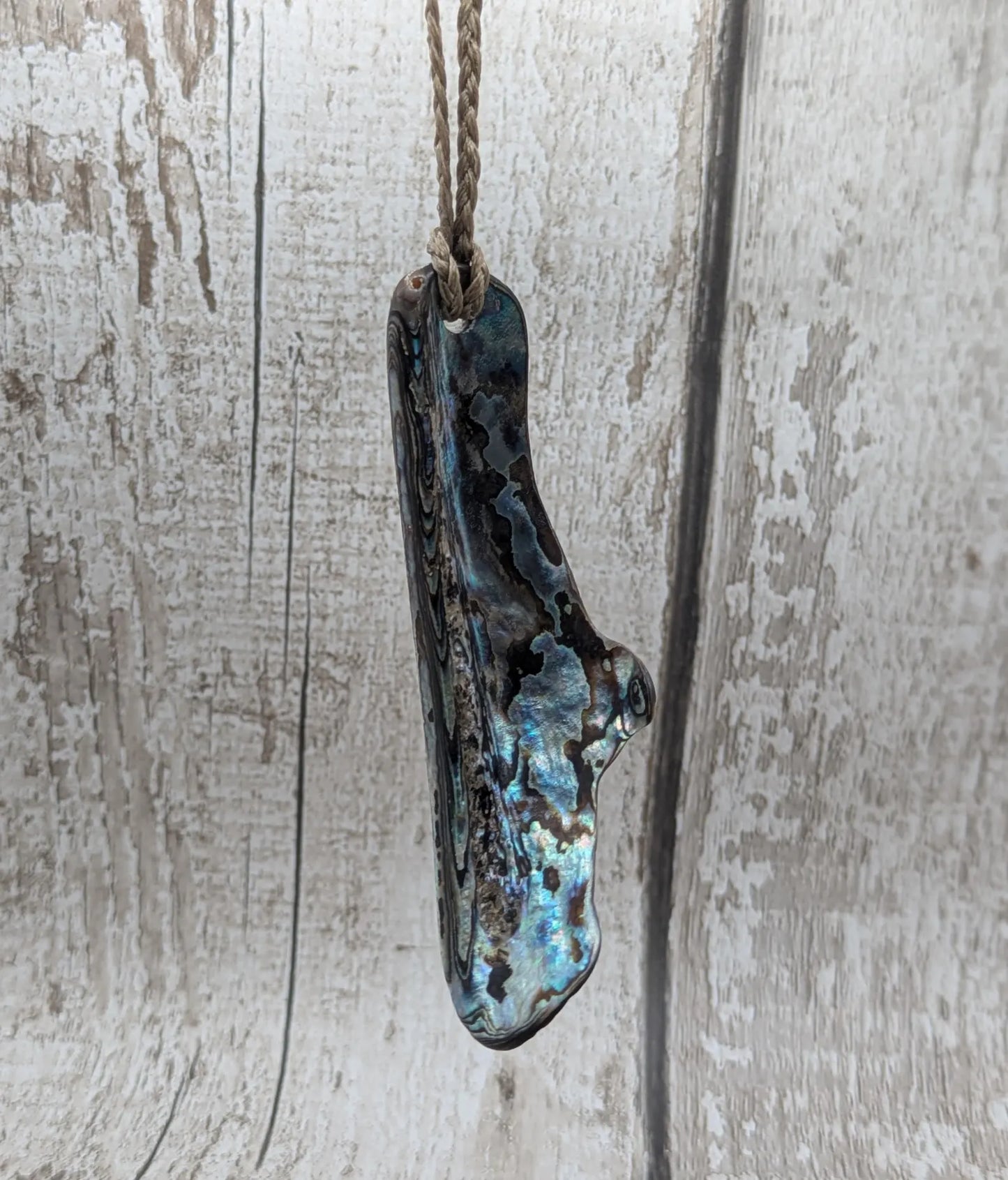 Large Freeform NZ Pāua Shell Pendant – Iridescent Abalone Statement Necklace, Natural statement Beach Jewellery.