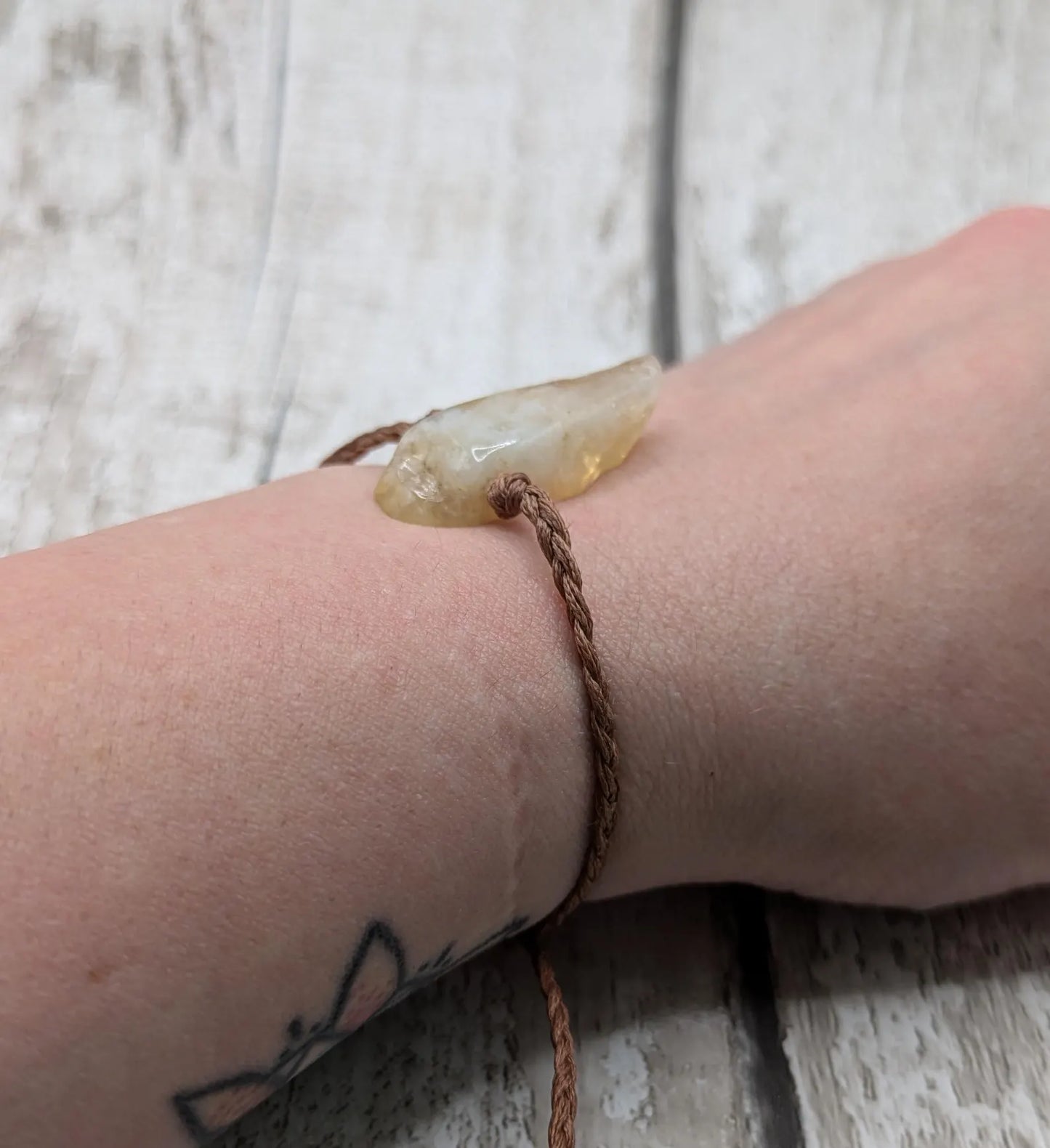Citrine stone adjustable bracelet.