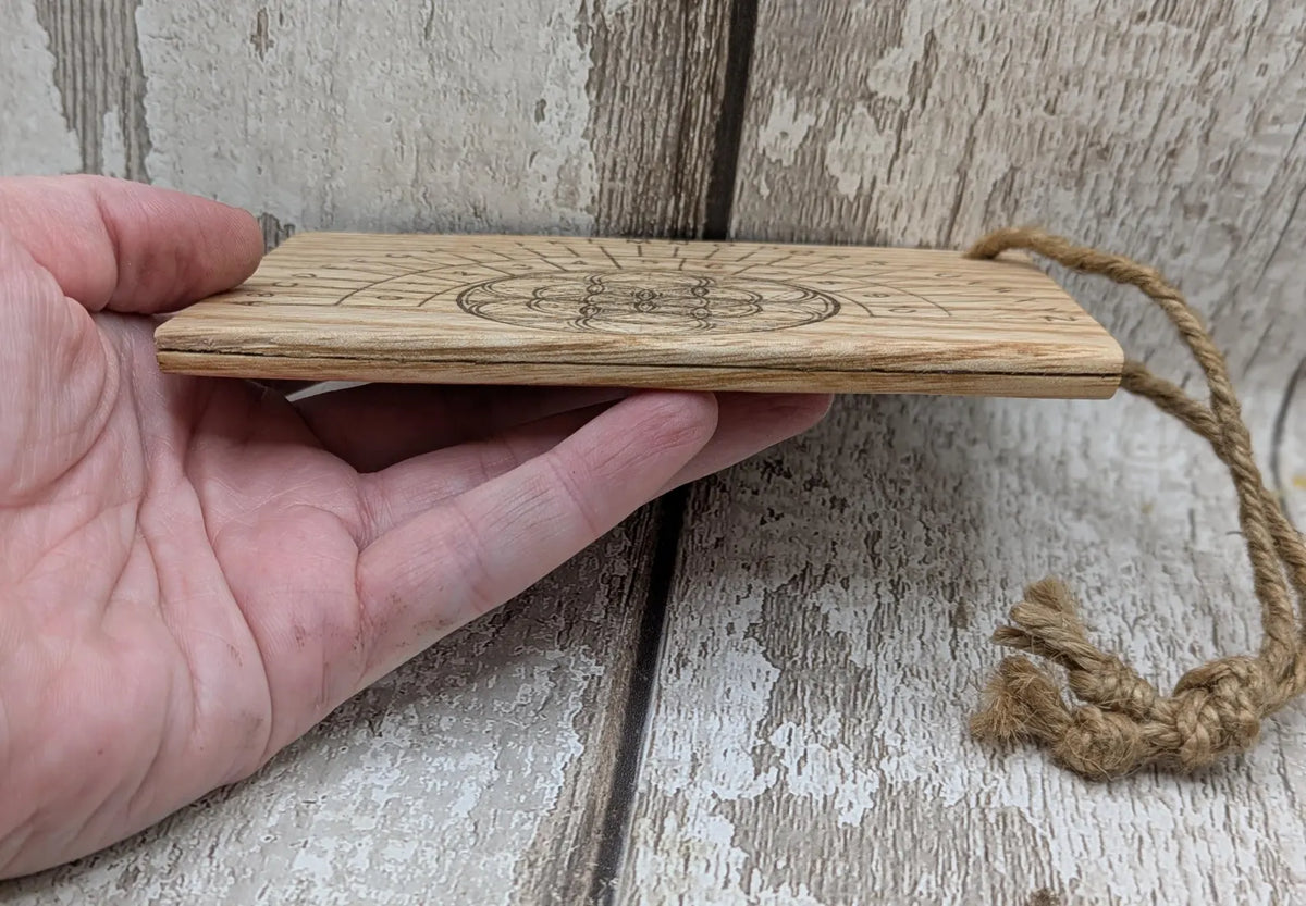 Sweet chestnut travel friendly pendulum board.