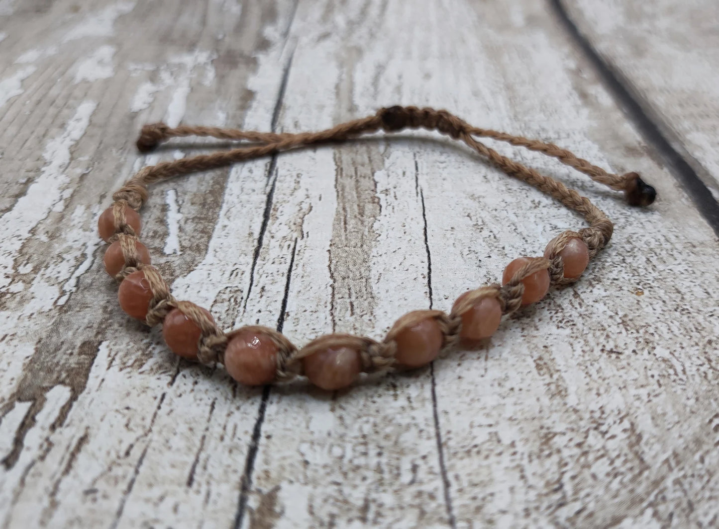 Faceted sunstone Macrame woven adjustable bracelet.