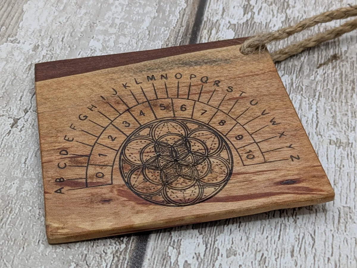 Alder wood pocket friendly travel pendulum board.