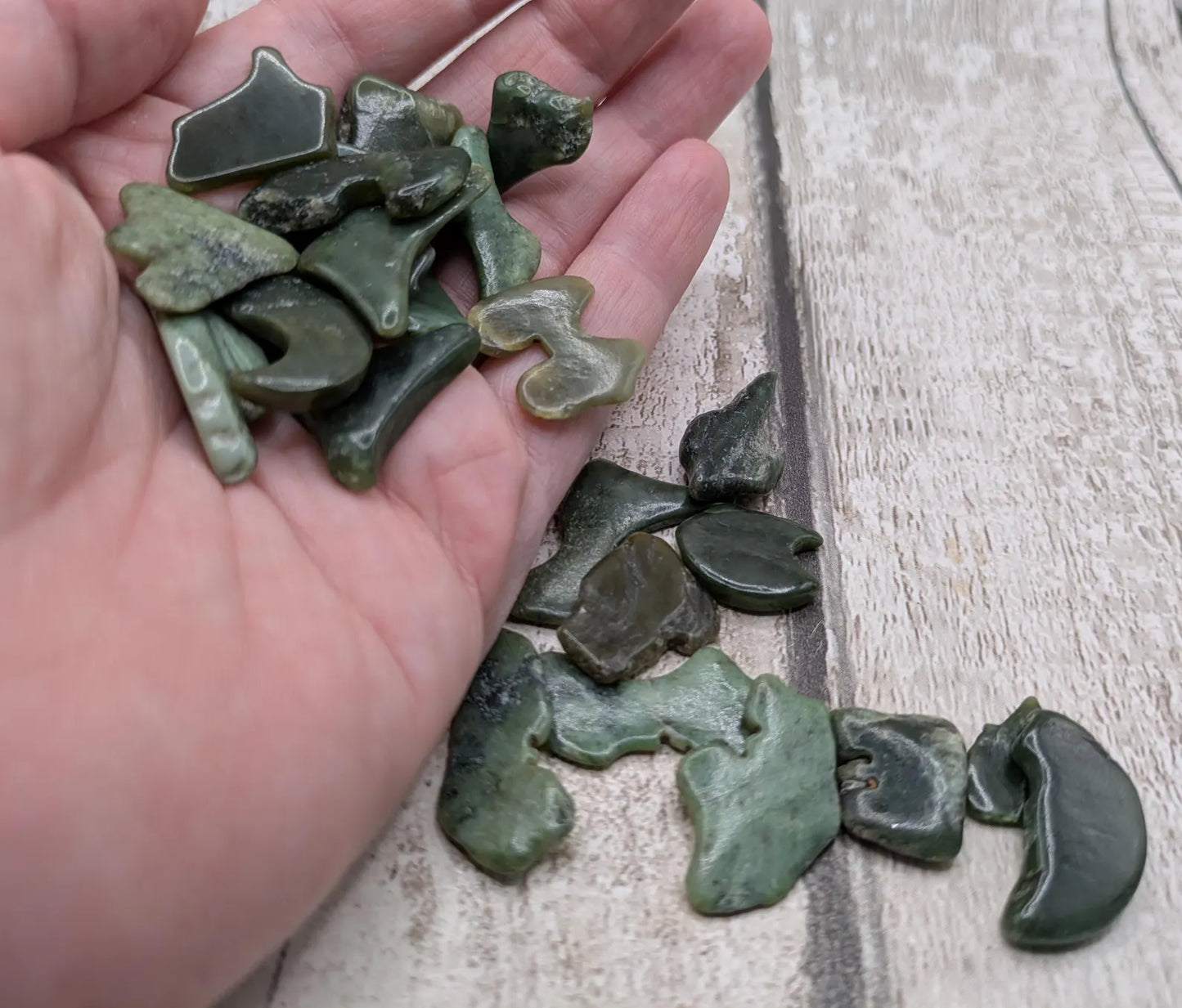 One medium Tumbled Pounamu nephrite Jade Stone – Random Polished New Zealand Greenstone Offcut for Collectors & Metaphysical Use.