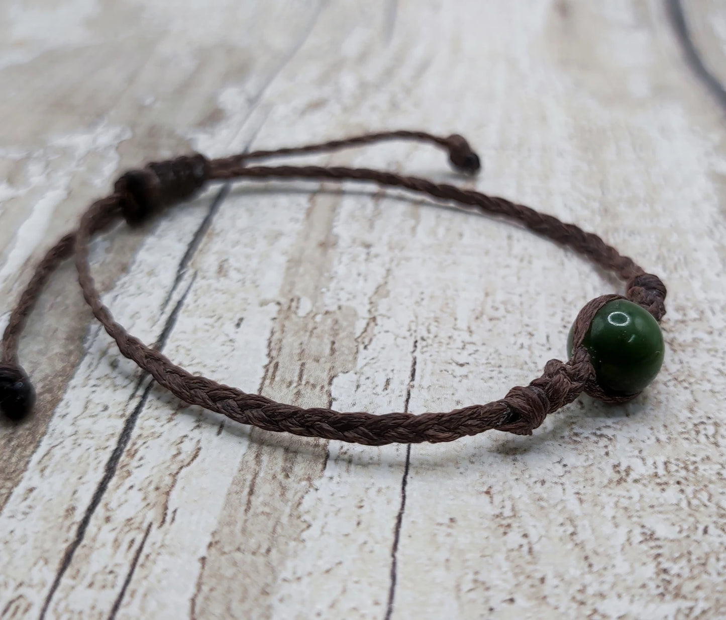 Nephrite jade beaded adjustable bracelet