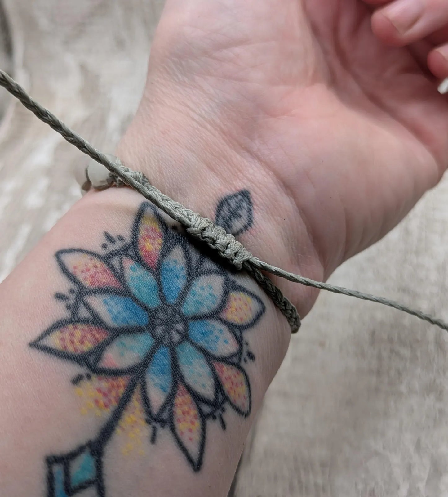 Frosted quartz rondelle adjustable bracelet.