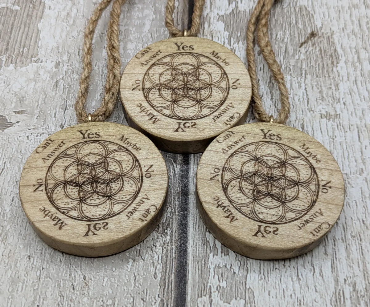 Tulip wood pocket pendulum disc board.