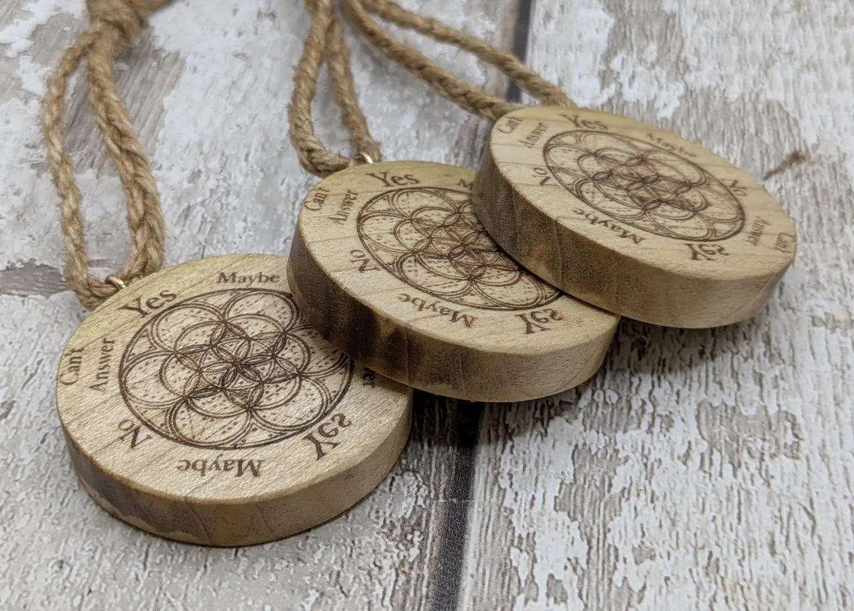 Tulip wood pocket pendulum disc board.