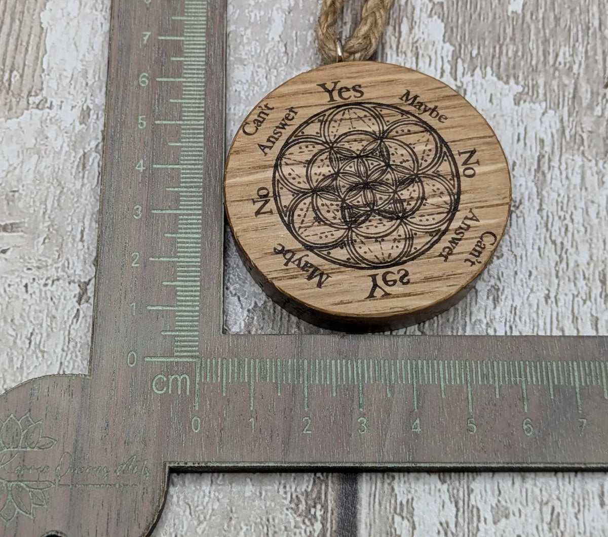 Oak wood pocket pendulum disc board.