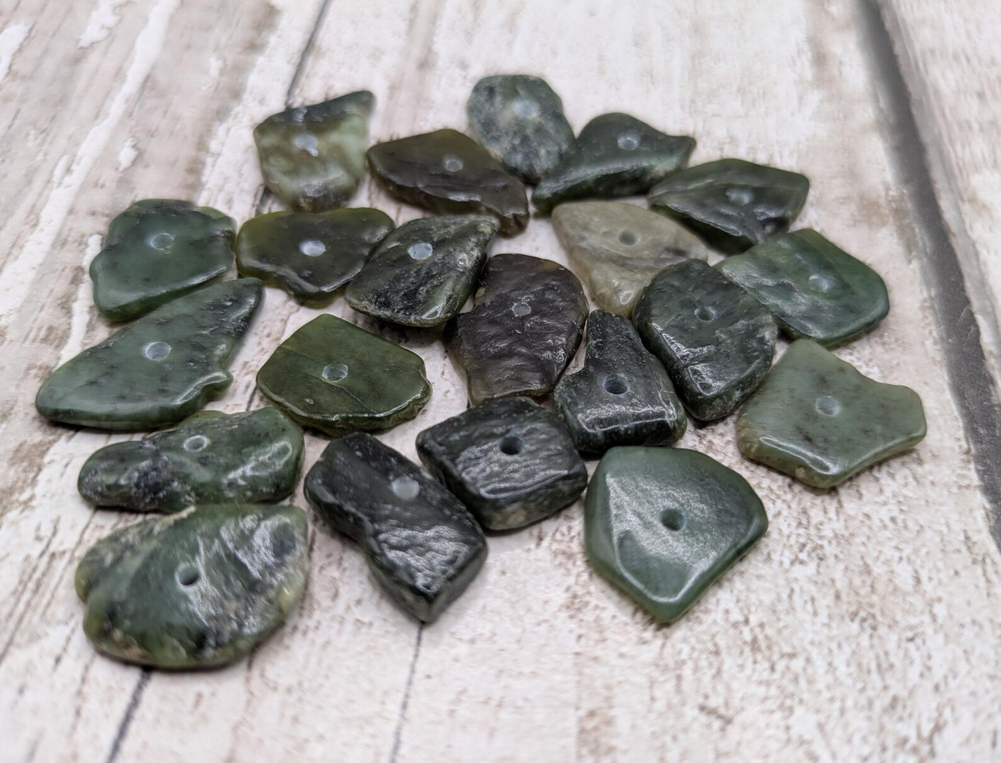 20 Centre-Drilled chunky New Zealand Pounamu Beads – Tumble polished Greenstone Offcuts for Jewellery Making and craft projects.
