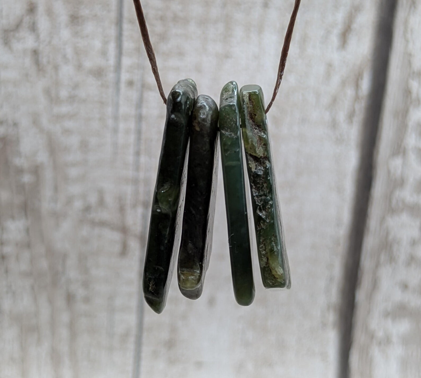4 Centre-Drilled New Zealand Pounamu pendant Beads – Tumble polished Greenstone Offcuts for Jewellery Making and craft projects.