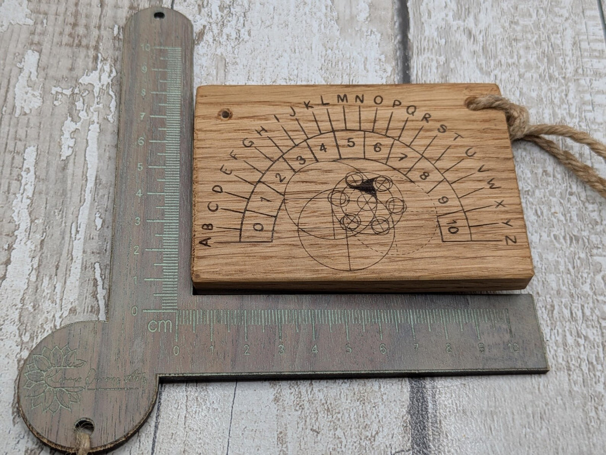 Oak wood pendulum board with Celtic geometric laser print design.